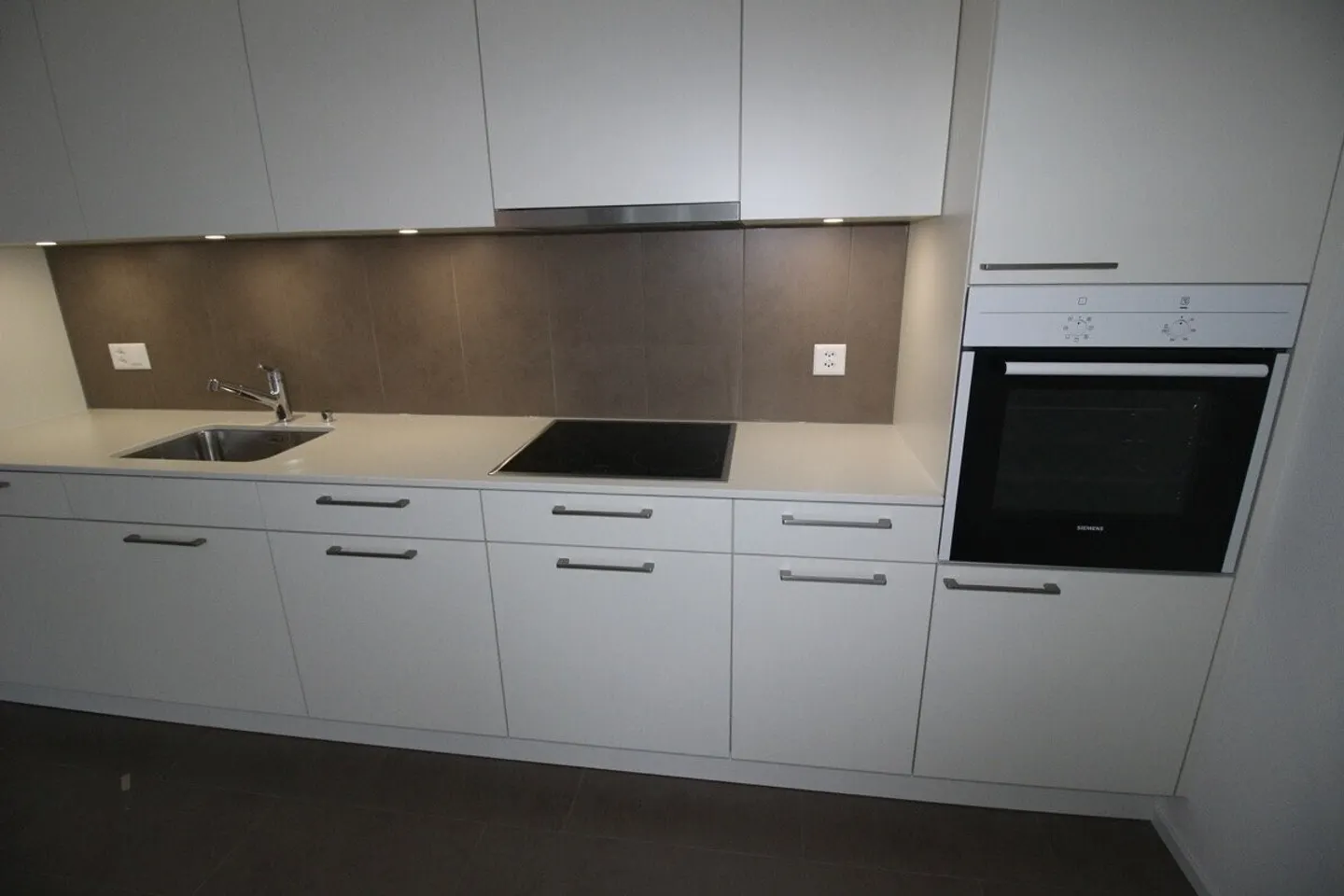 Superb and bright 2½ room apartment - Photo 5 of 13
