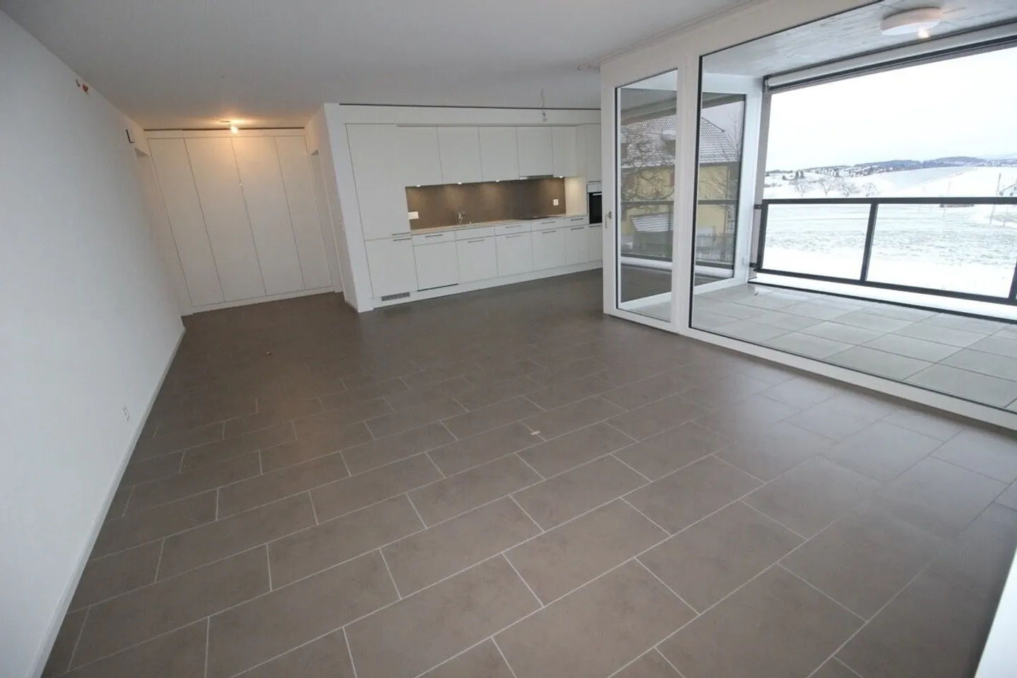 Superb and bright 2½ room apartment - Photo 11 of 13