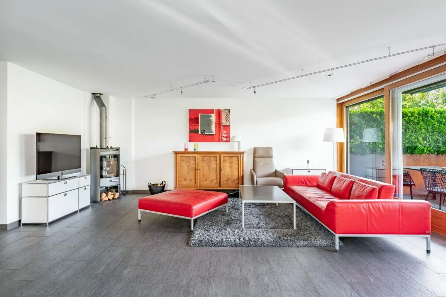 Well-maintained 5.5-room semi-detached family house with large hobby room - Photo 3 of 15