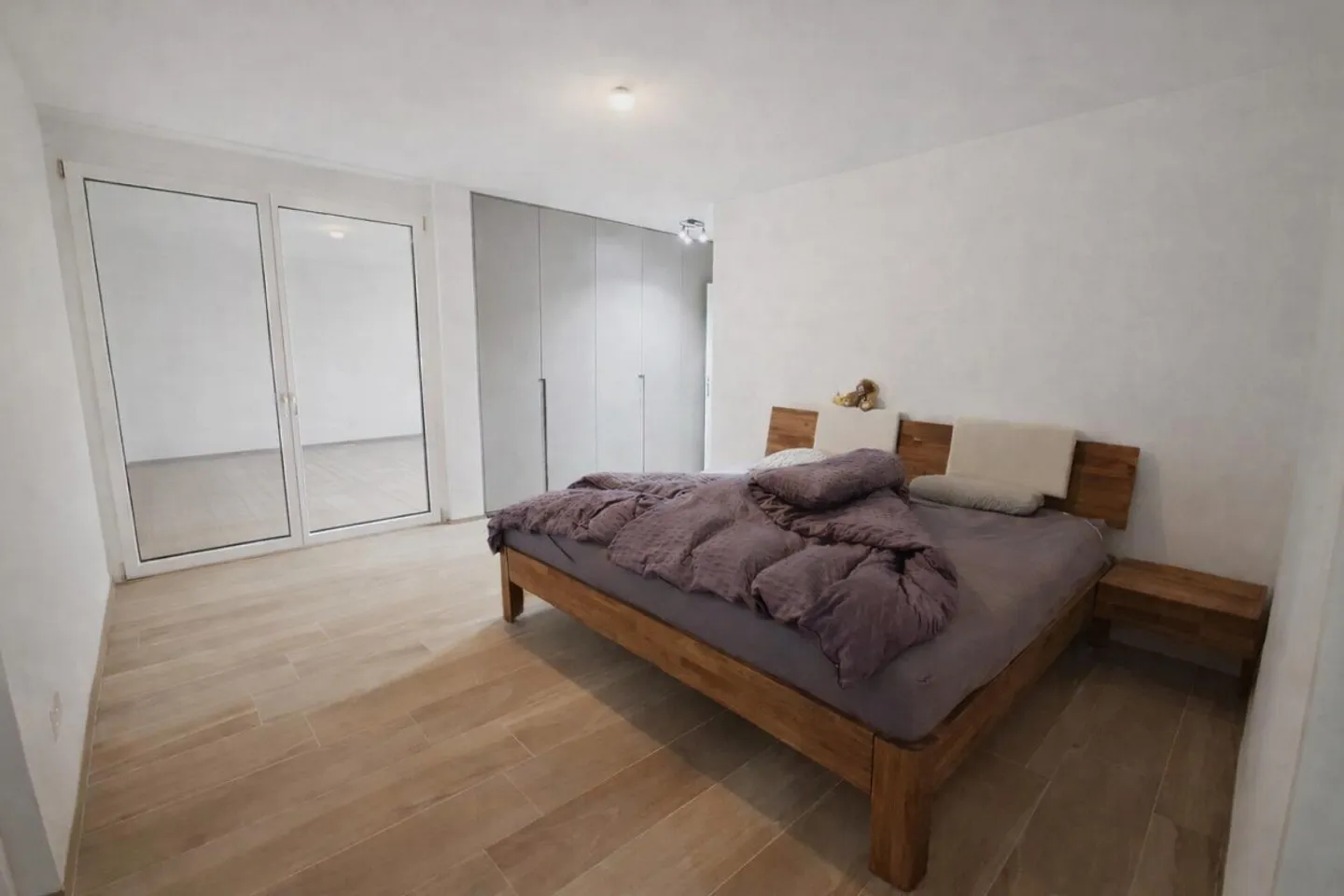 Appartamento esclusivo, quasi nuovo al piano terra con 154 m² di superficie / solo quattro parti - Foto 4 di 10