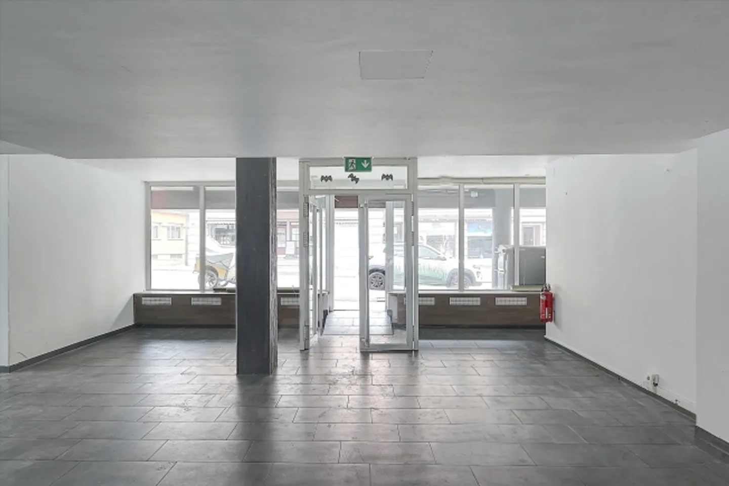 Shop for rent - Photo 5 of 7