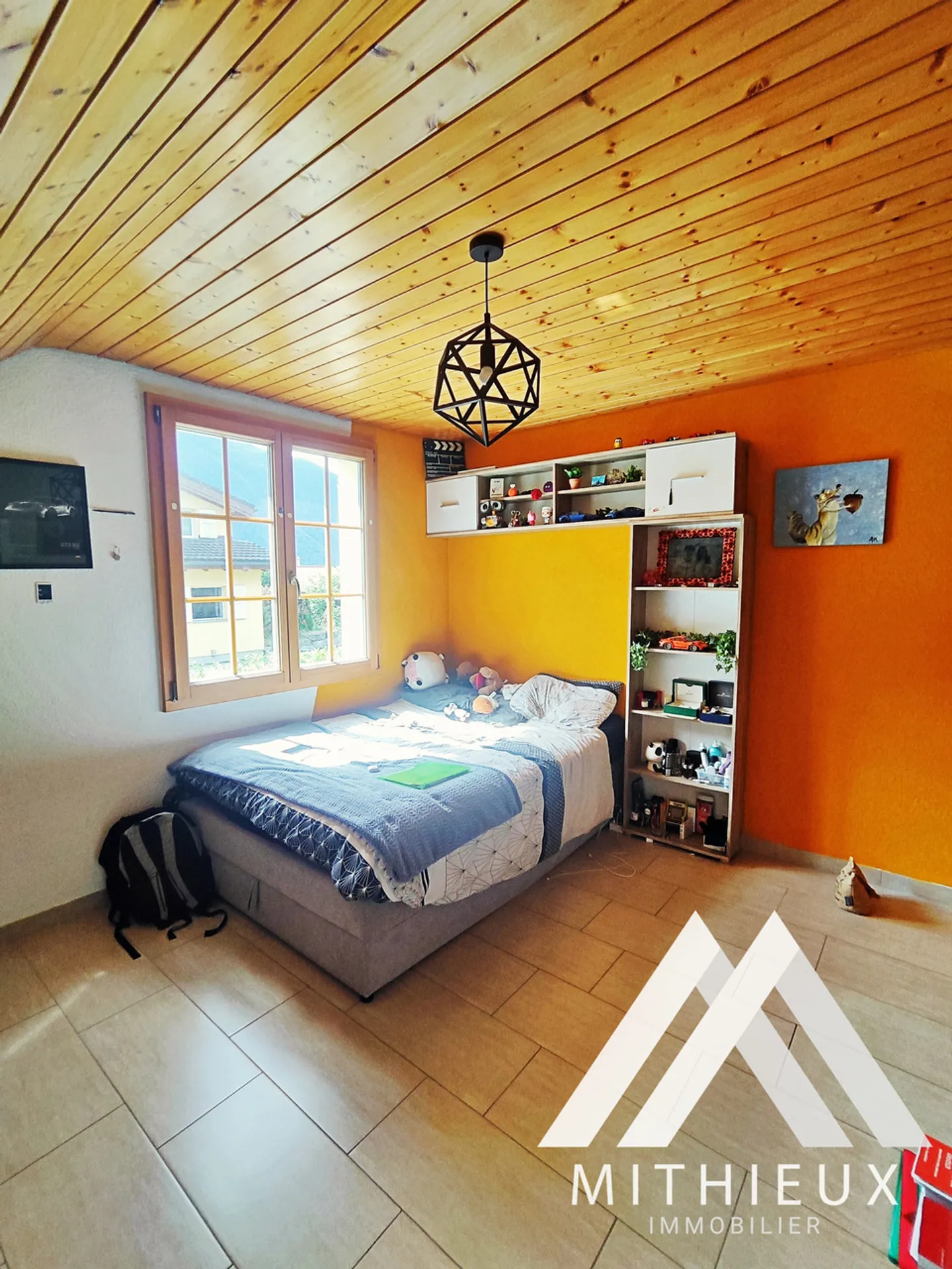VOLLSTÄNDIGE, HELLER VILLA MIT 5,5 ZIMMERN UND GARTEN - Foto 11 von 22