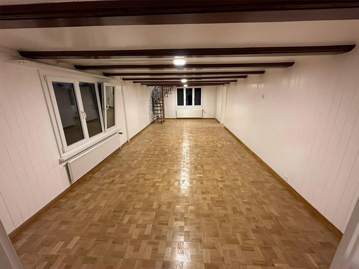 Modern renovated 4.5 room apartment on the ground floor - Photo 8 of 18