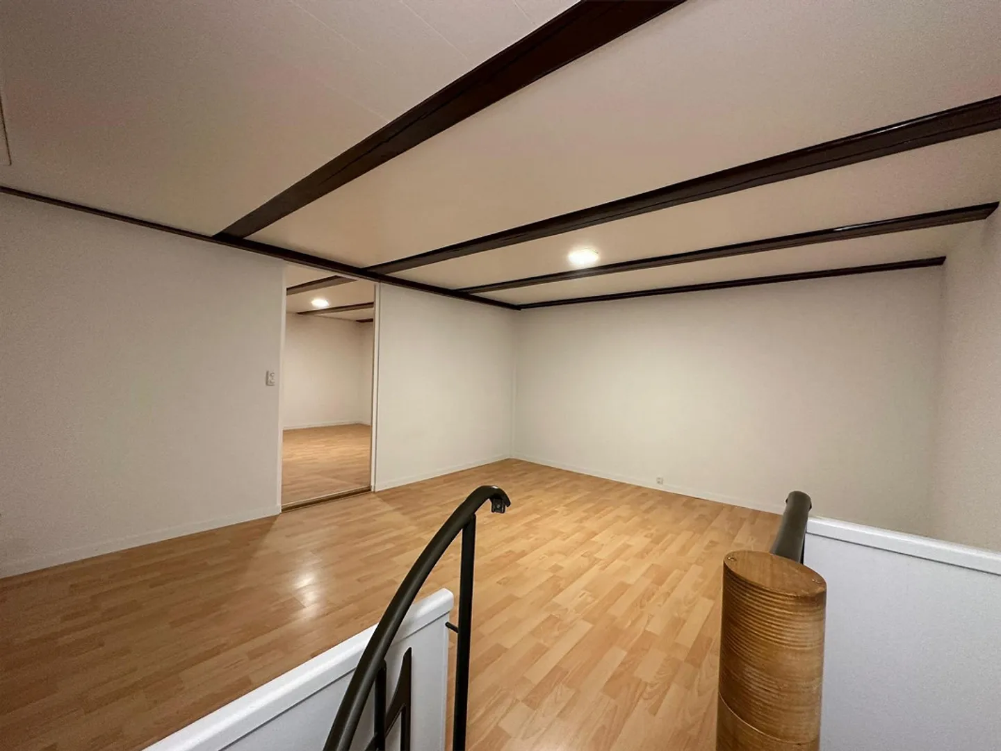 Modern renovated 4.5 room apartment on the ground floor - Photo 12 of 18