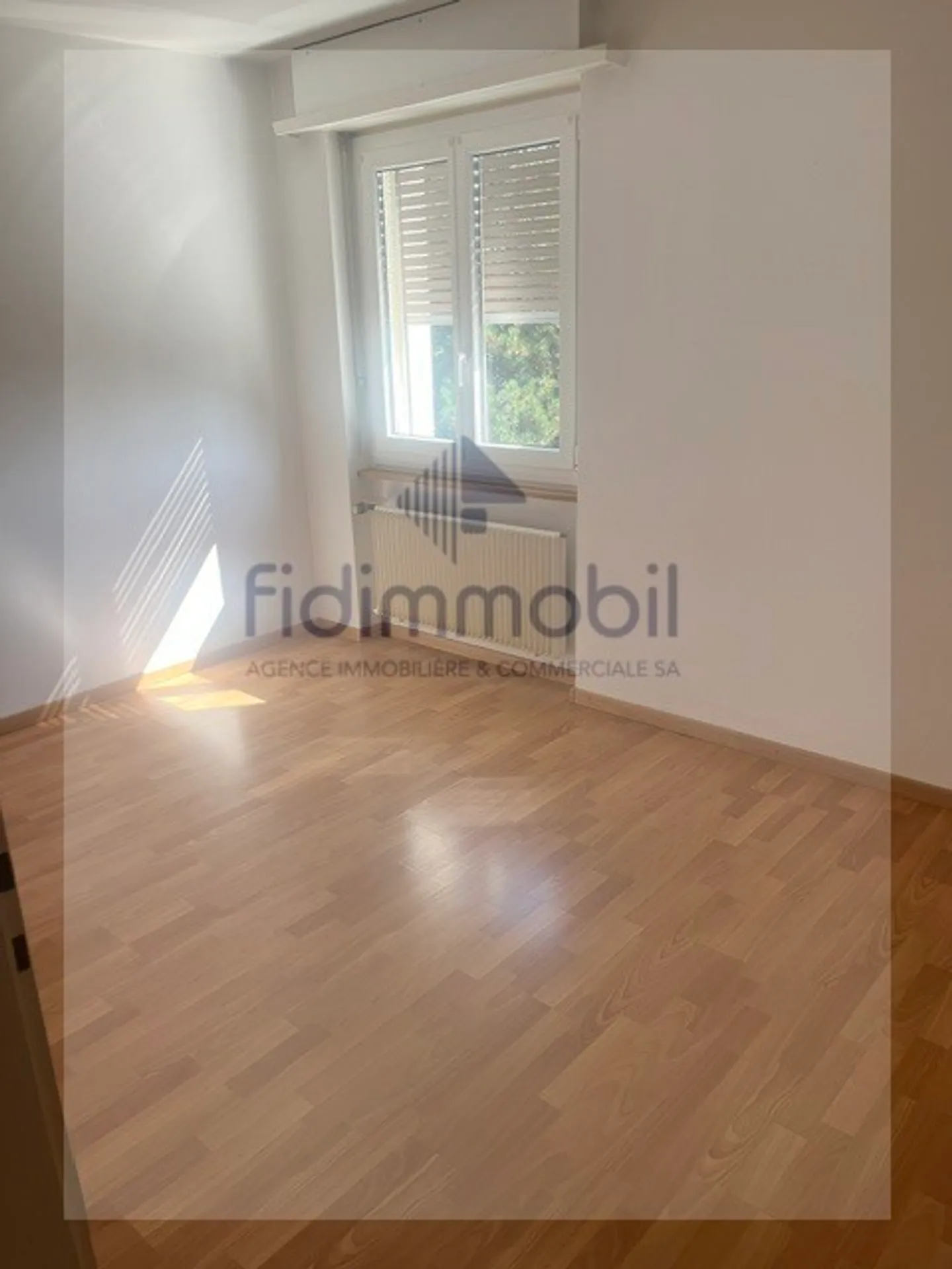 Apartment with 3.5 rooms on the 2nd floor - Photo 5 of 6