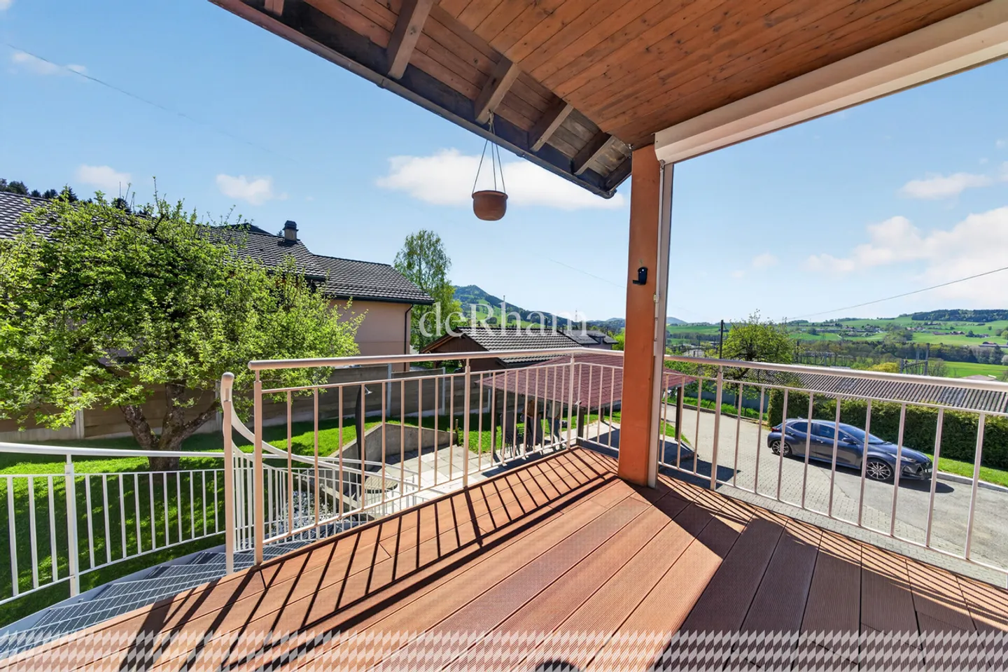 Duplex di 6,5 stanze con balcone, terrazza e giardino - Foto 4 di 14