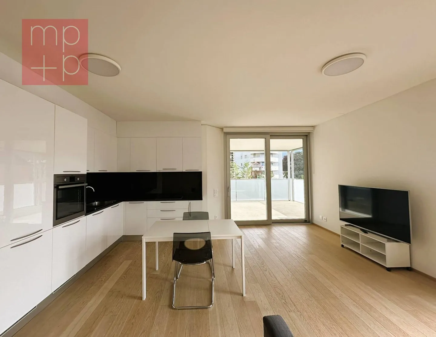 Modernes Apartment in Lugano - Foto 3 von 8