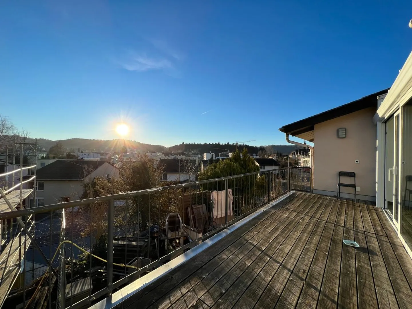 LICHTVERWÖHNTES EINFAMILIENHAUS MIT GROSSZÜGIGEM WINTERGARTEN  EIN ZU - Foto 1 von 5