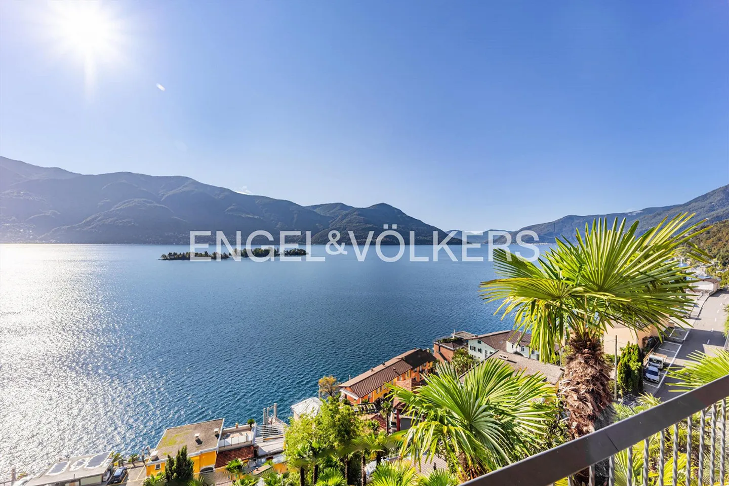 Schöne Wohnung mit viel Potenzial und fantastischer Aussicht (90) - Foto 1 von 14