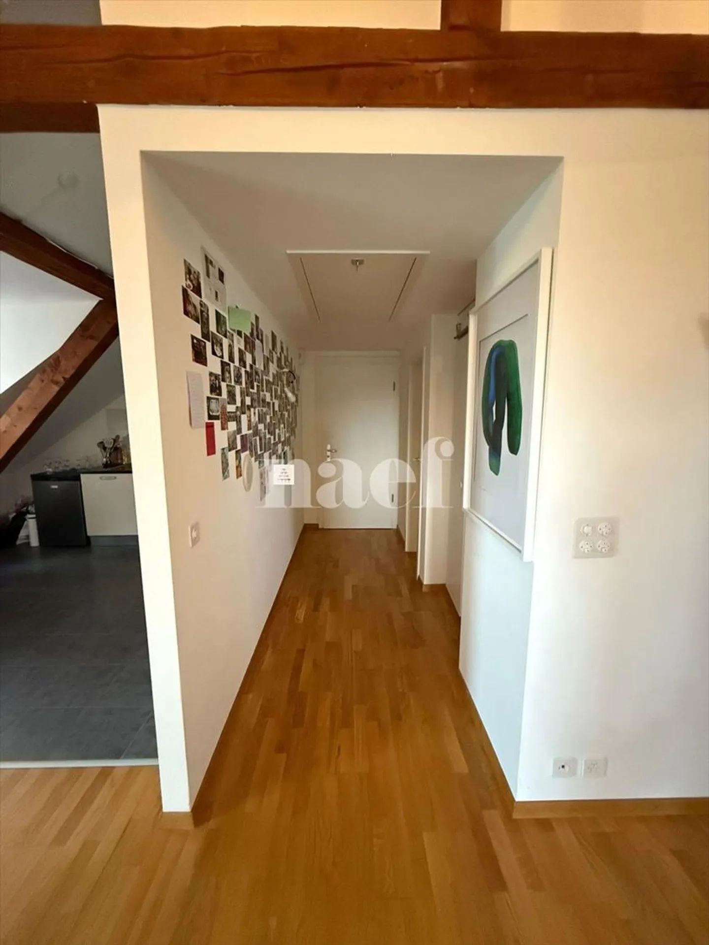 2.5 Room Apartment - Photo 2 of 5