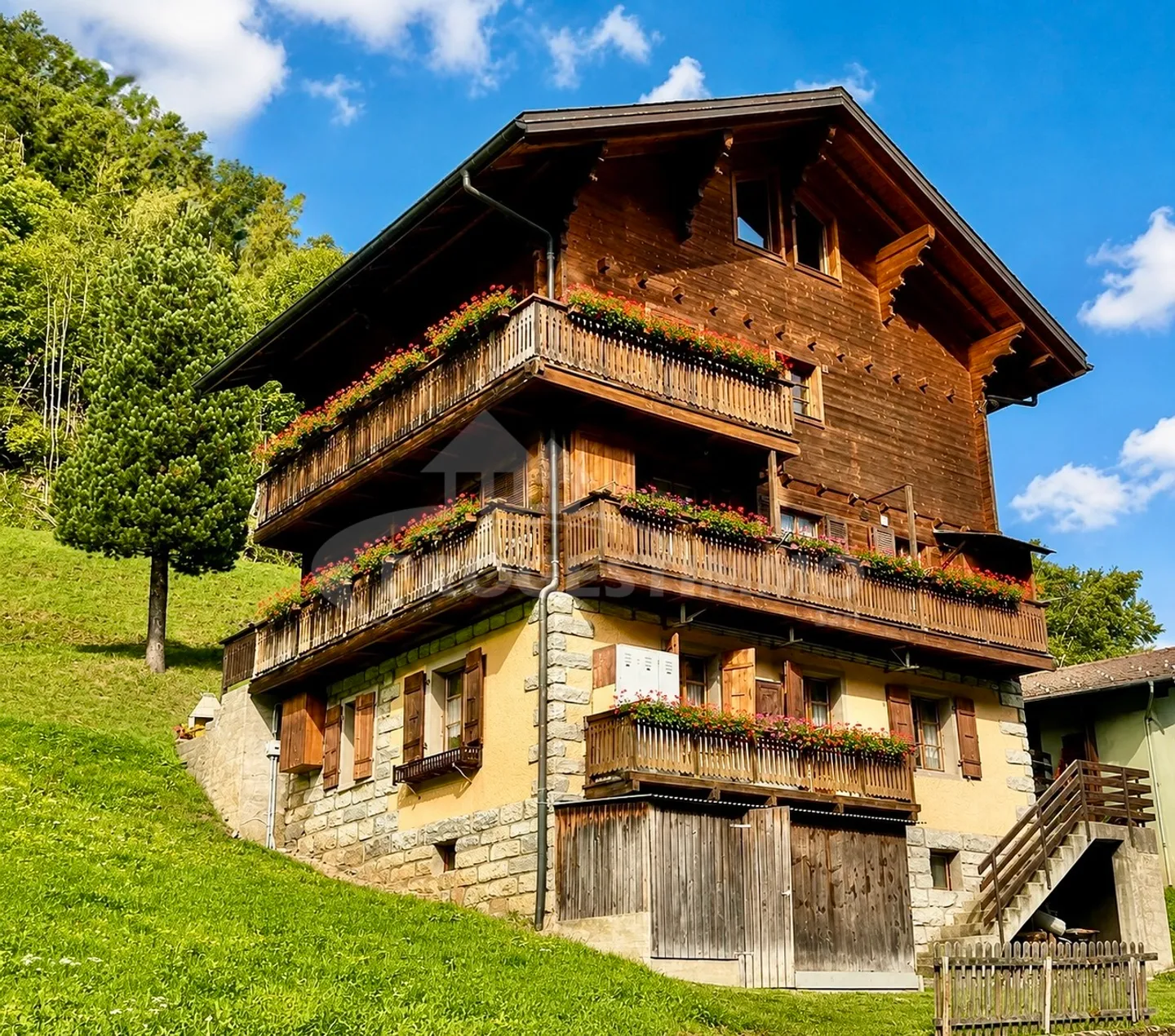 Charming Chalet Apartment - Photo 1 of 9
