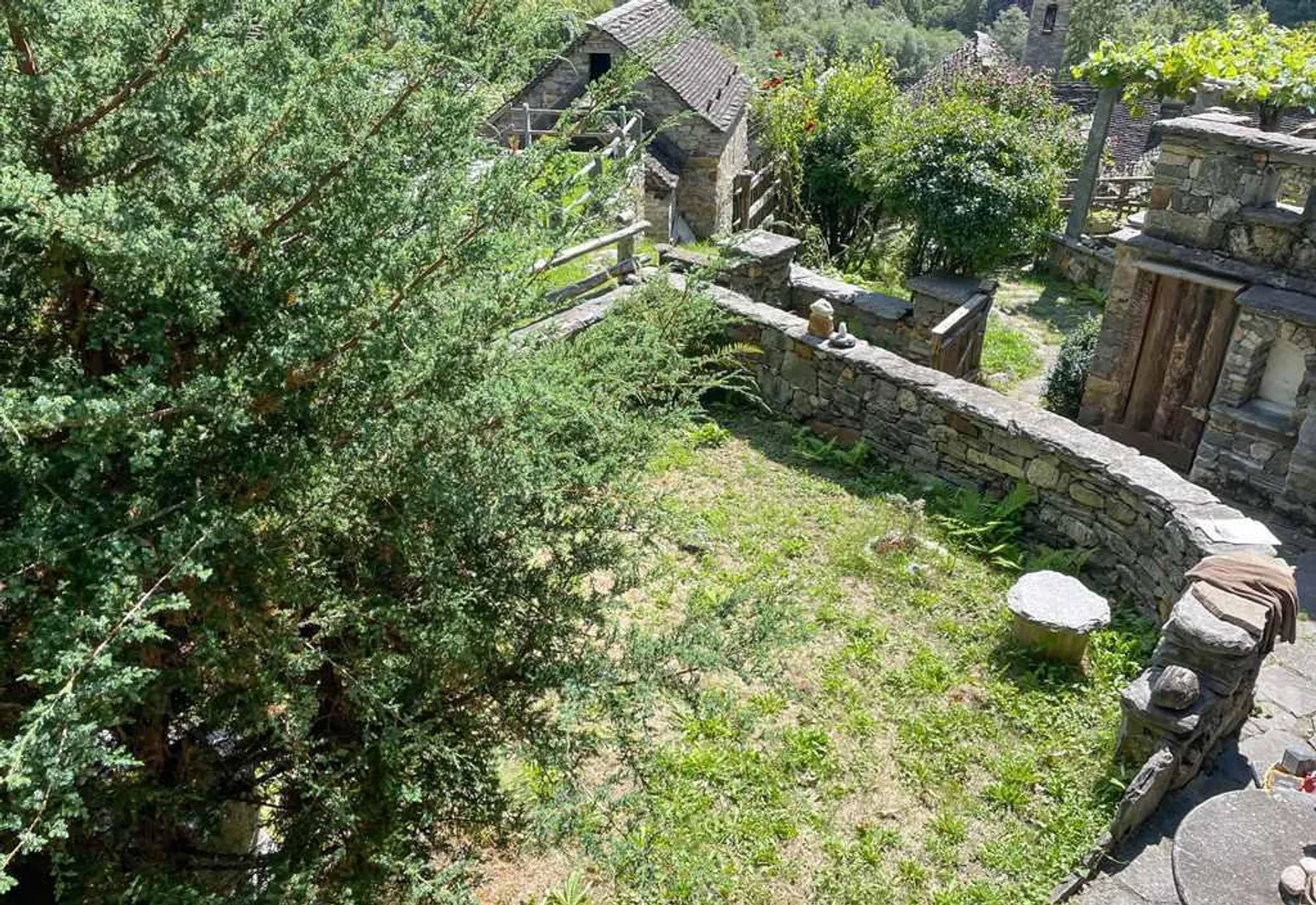 Deux beaux Rustici avec jardin et vue - Photo 22 sur 24