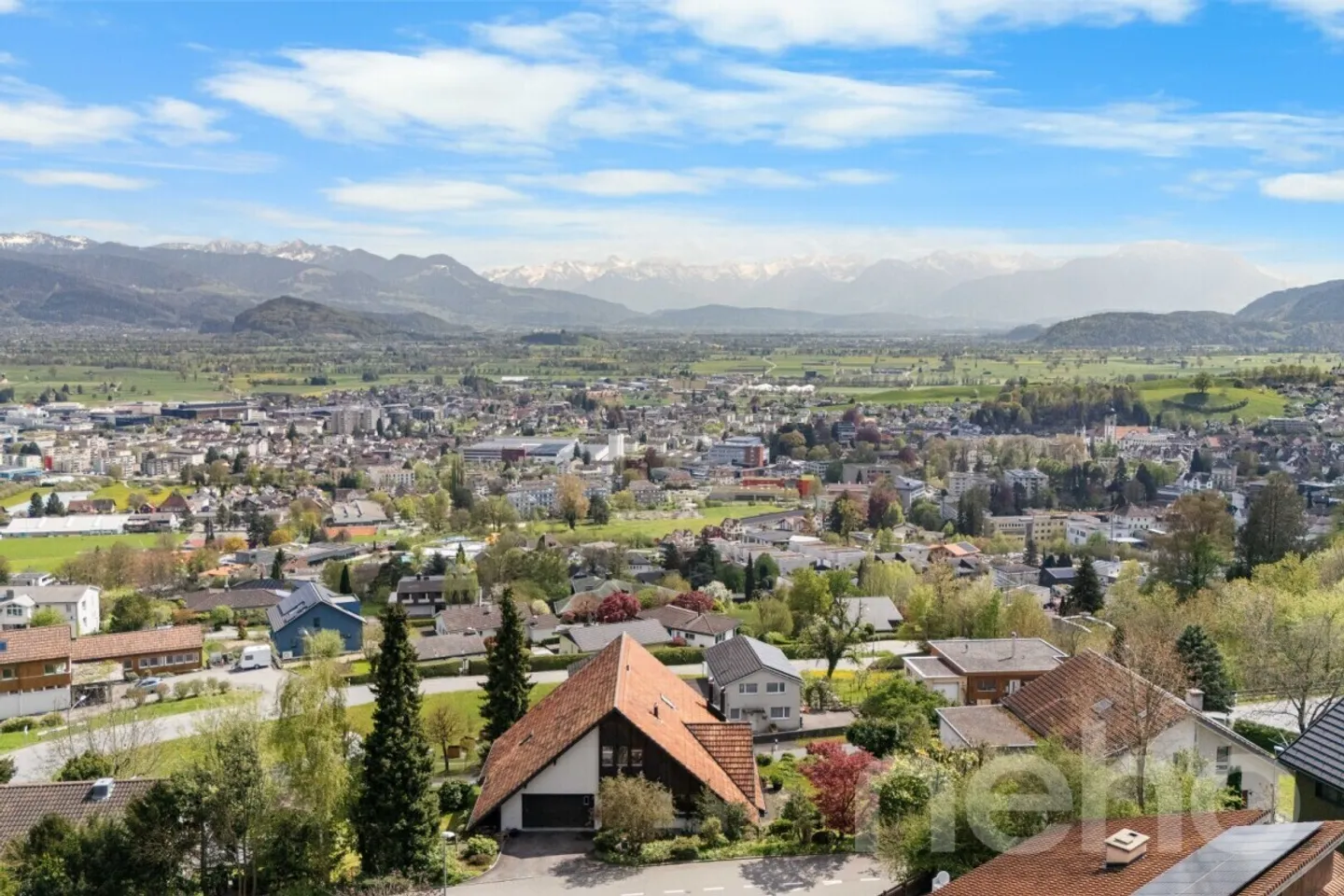 Charming Family Home with Alpine View - Photo 11 of 12