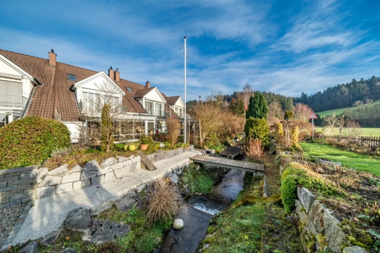 Idyllic Mid-Terrace House Directly by the Stream - Photo 2 of 8