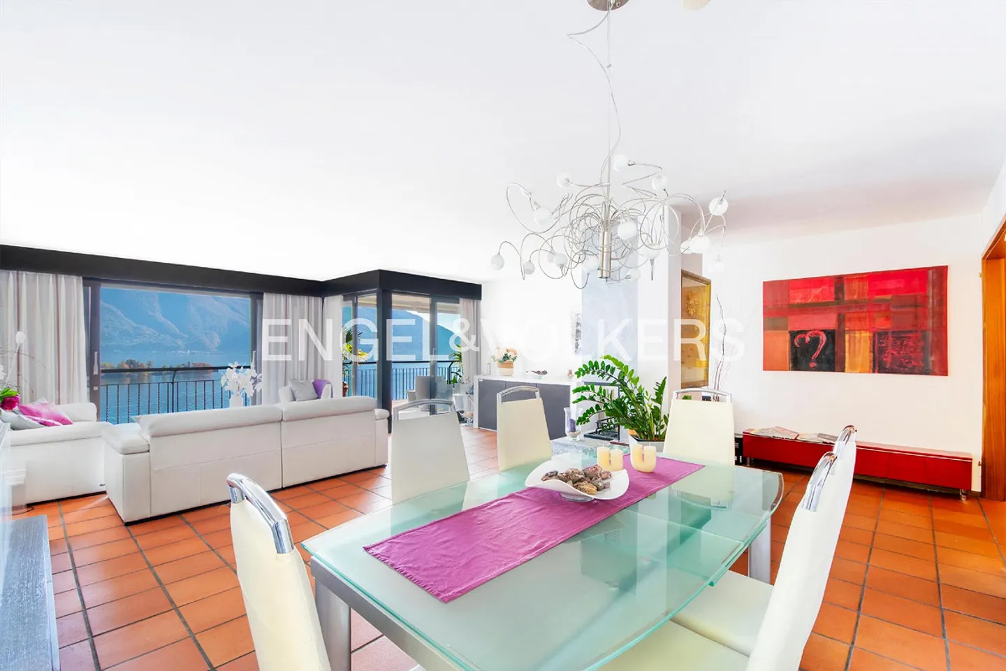 Schöne Wohnung mit viel Potenzial und fantastischer Aussicht (90) - Foto 4 von 14