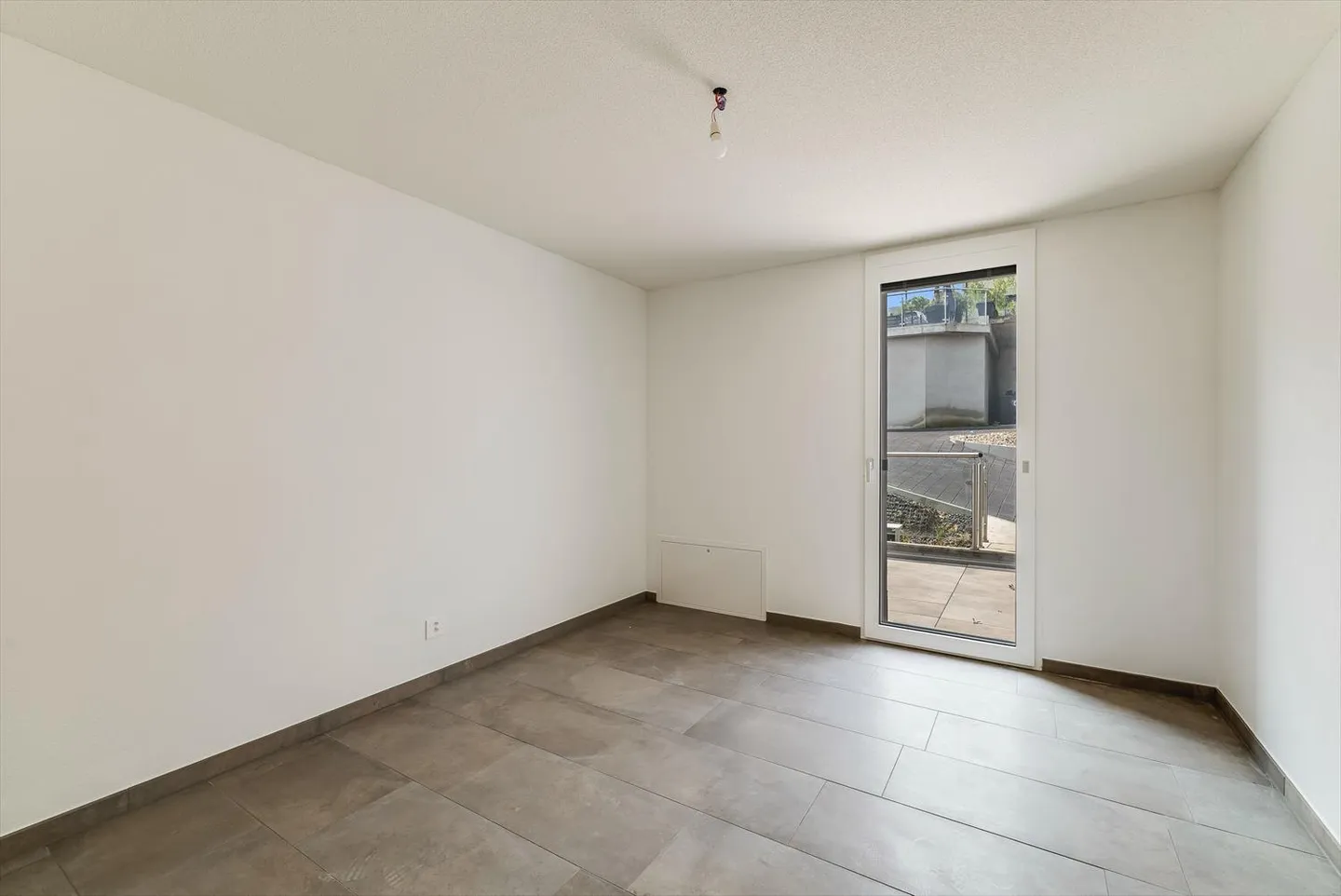 Appartement 4.5 pièces idéalement situé - Photo 3 sur 9