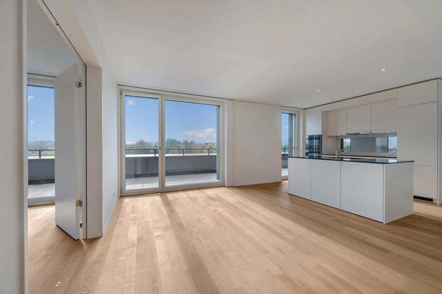 Appartamento attico con vista mozzafiato - Foto 6 di 12