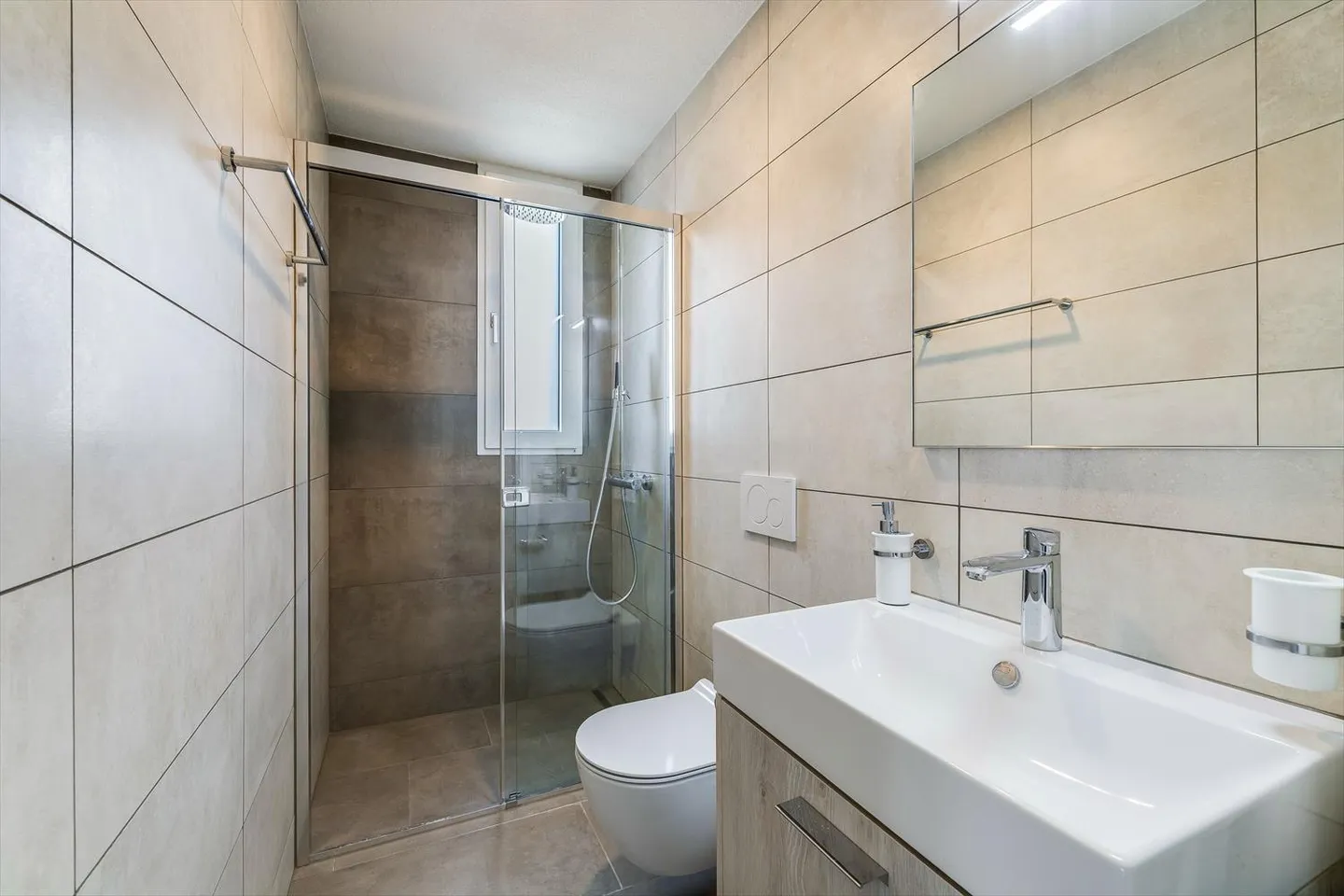 Appartement 4.5 pièces idéalement situé - Photo 6 sur 9