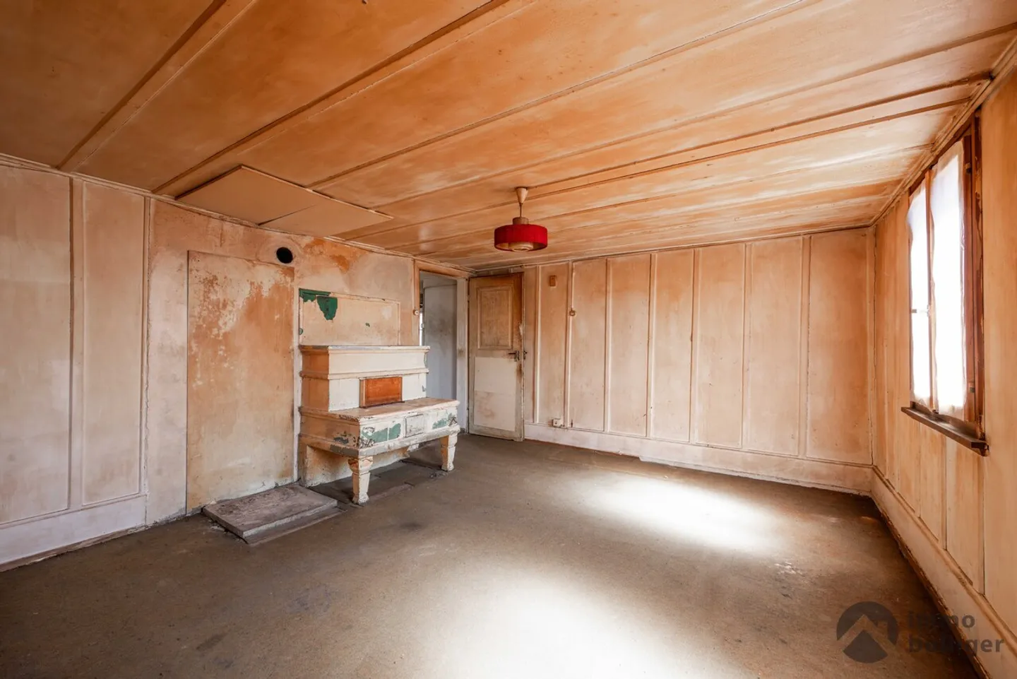 Historical Residential House with Development Potential - Photo 6 of 13