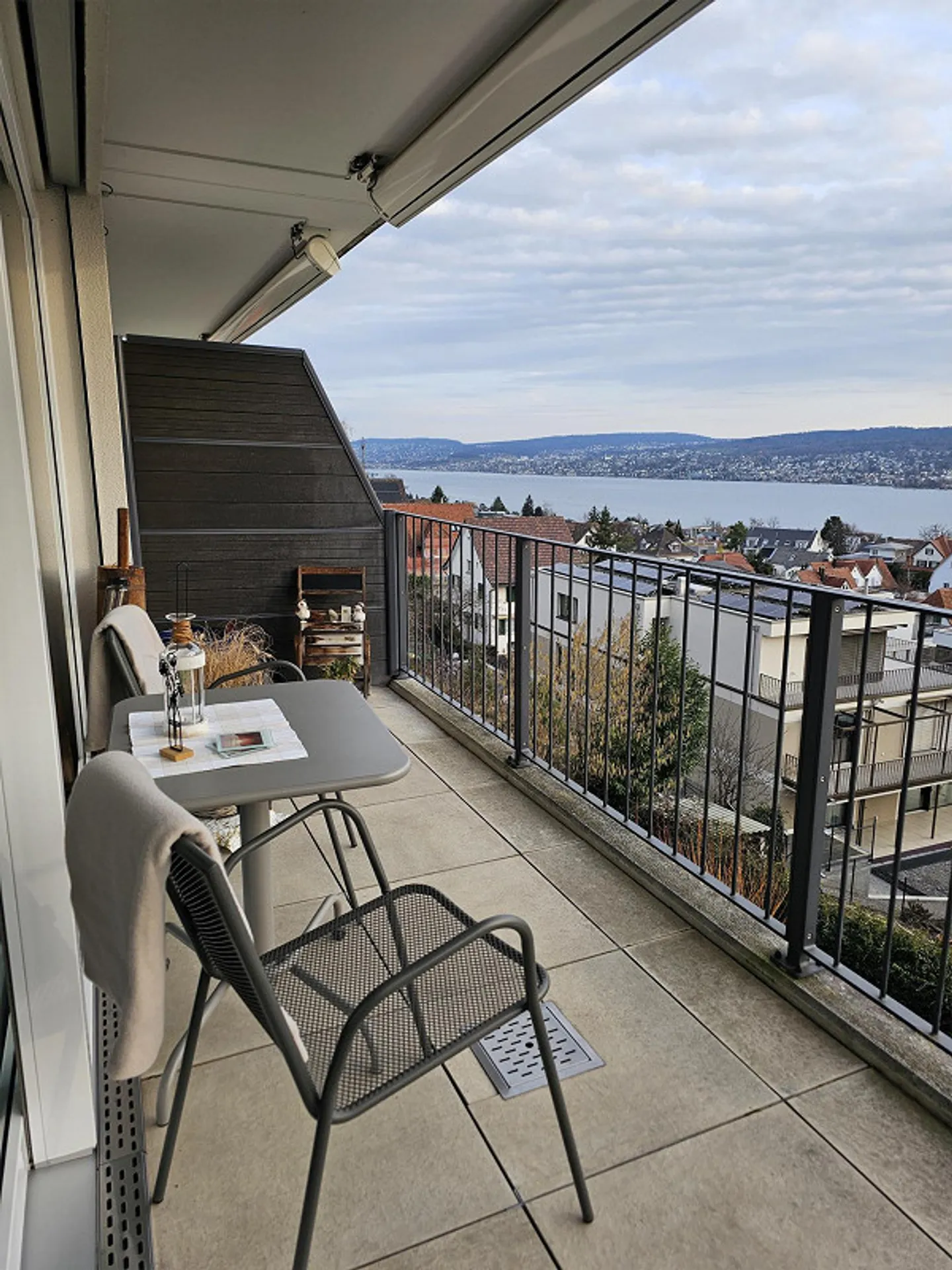 Friendly, bright, modern 4.5 room apartment - New tenants from May 1st - Photo 5 of 27