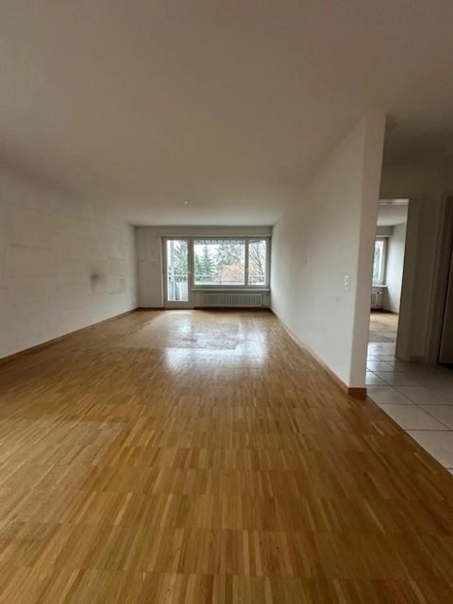3.5 Room Apartment in a Quiet Location in Adliswil - Photo 8 of 13