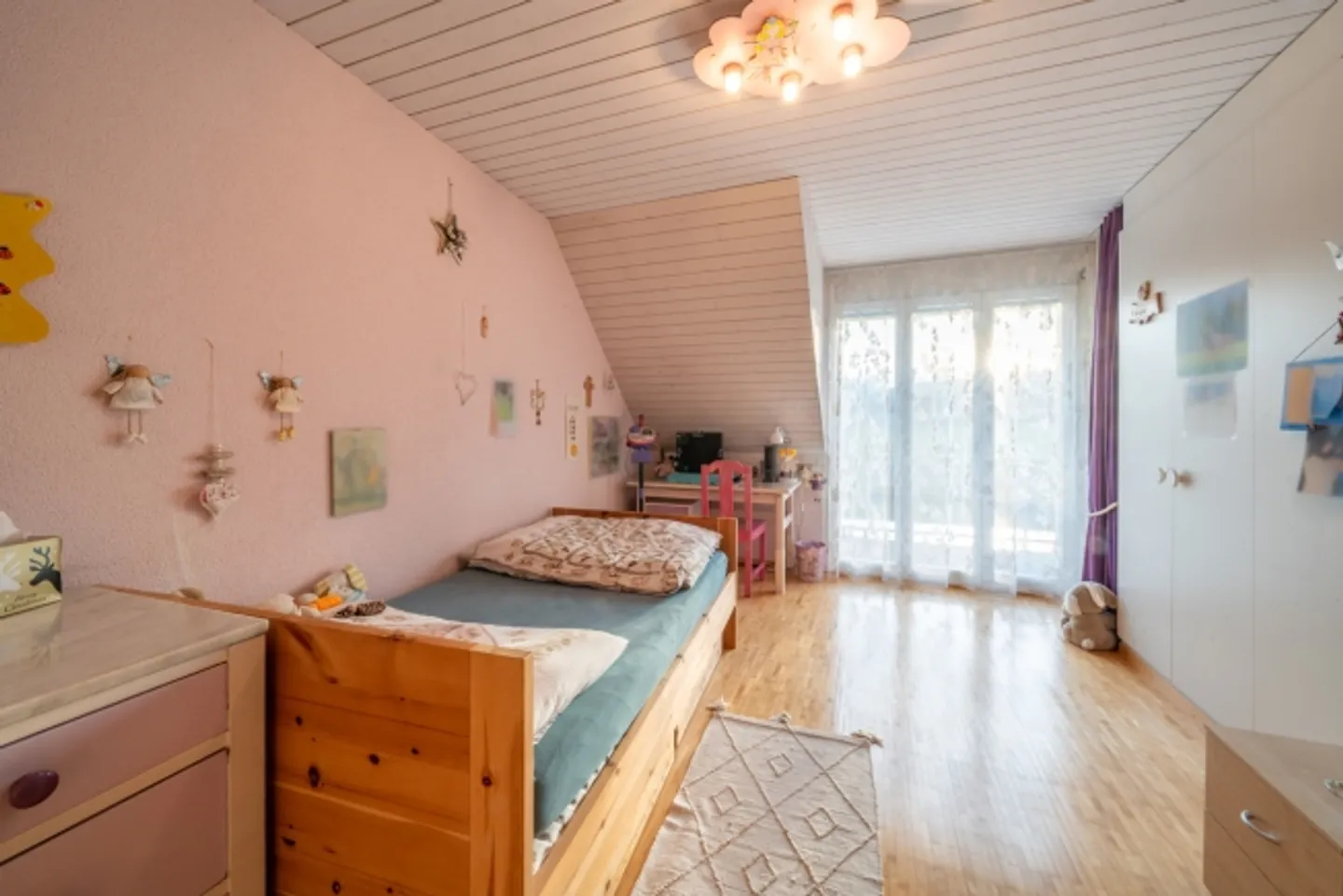 Idyllic Mid-Terrace House Directly by the Stream - Photo 8 of 8