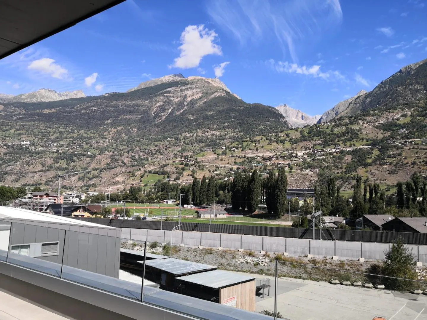 Modern Apartment Near Visp Station - Photo 1 of 1