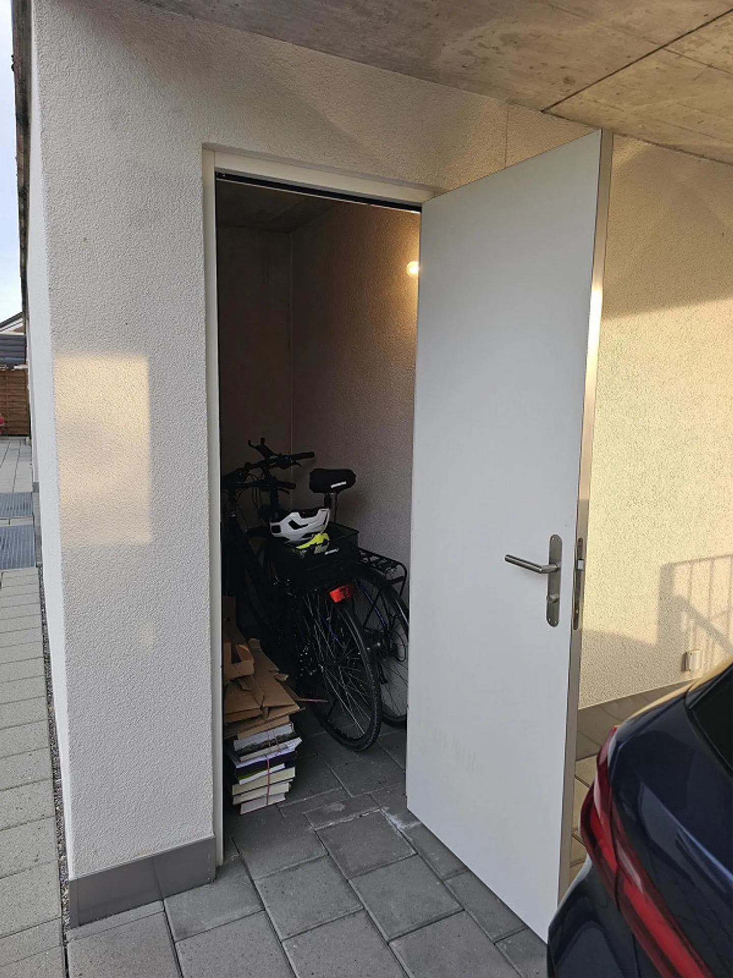 Friendly, bright, modern 4.5 room apartment - New tenants from May 1st - Photo 24 of 27