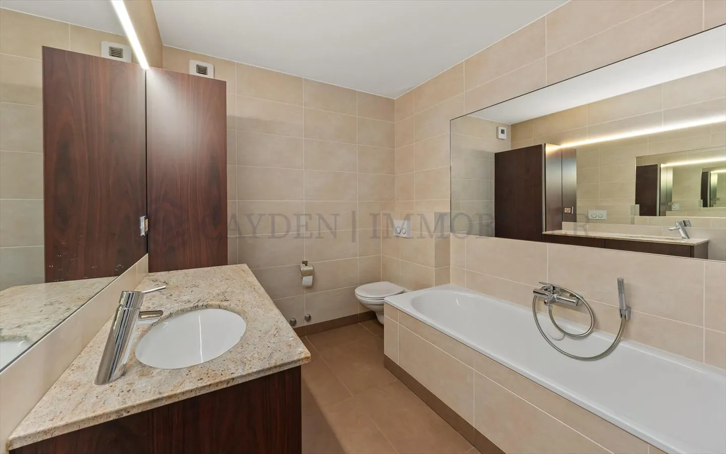 Bellissimo appartamento di 5 stanze da est a ovest - Vantaggio Casatax !! - Foto 6 di 7