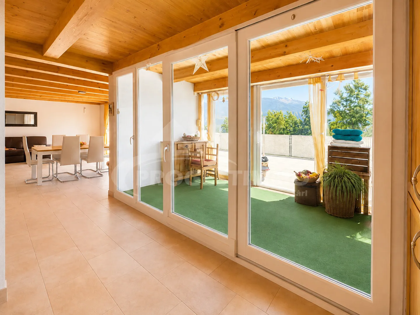 An Exceptional Penthouse with Two Terraces & Jacuzzi - Photo 5 of 13