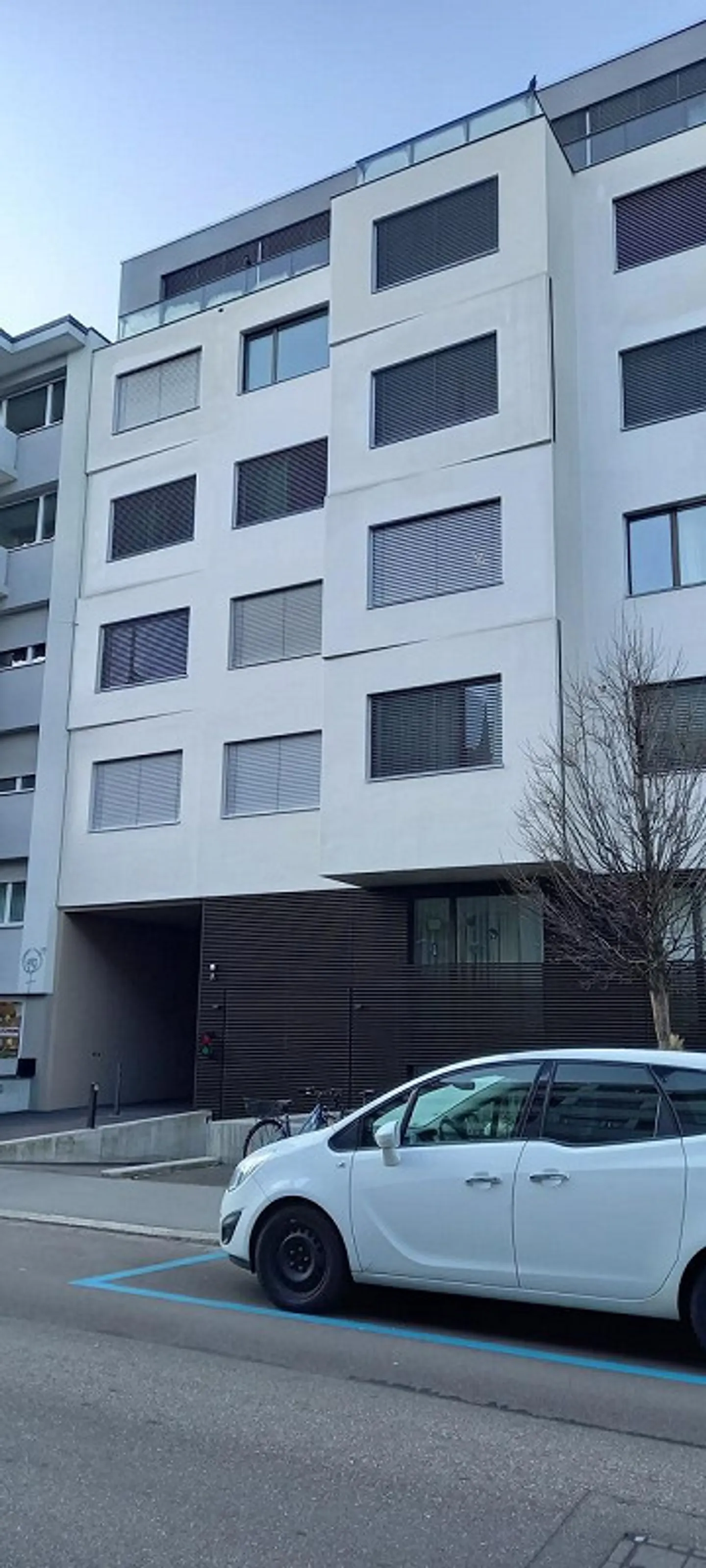 Covered Parking Space in Basel – Vogesenstrasse 23 - Photo 3 of 3