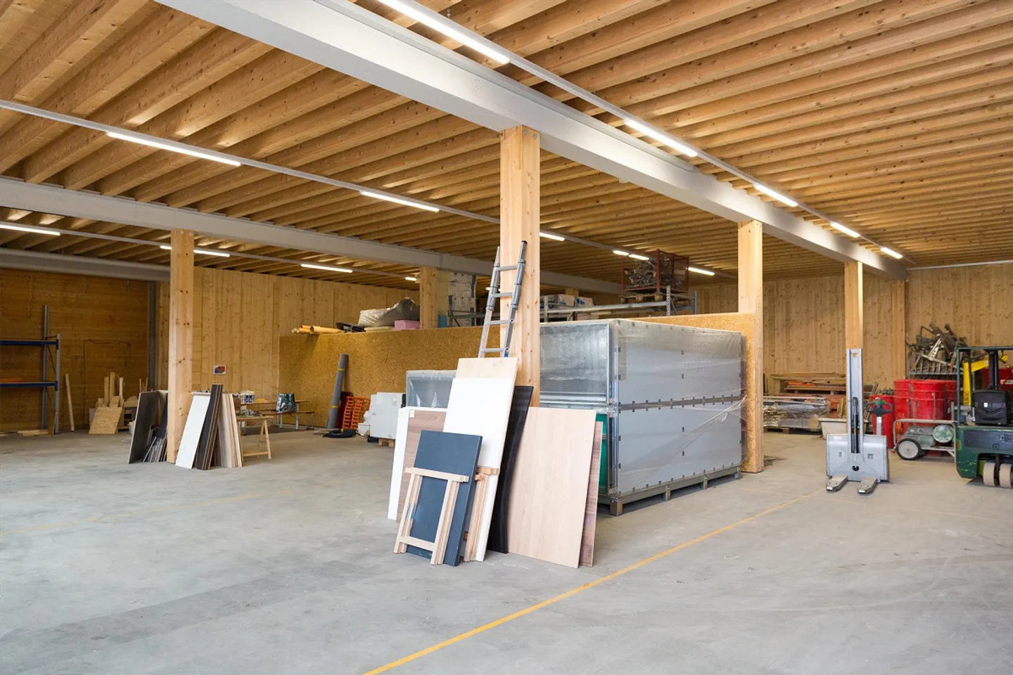 Spazio commerciale / Spazio di produzione / Spazio di stoccaggio - Foto 1 di 10