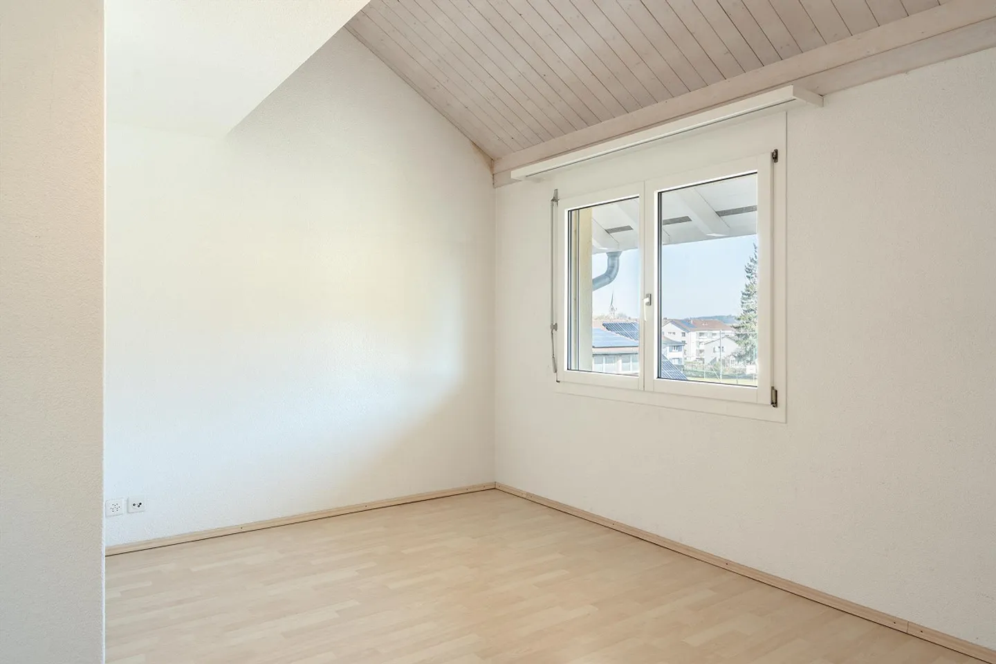 Casa a schiera di 5 ½ stanze in un ambiente familiare - Foto 9 di 13