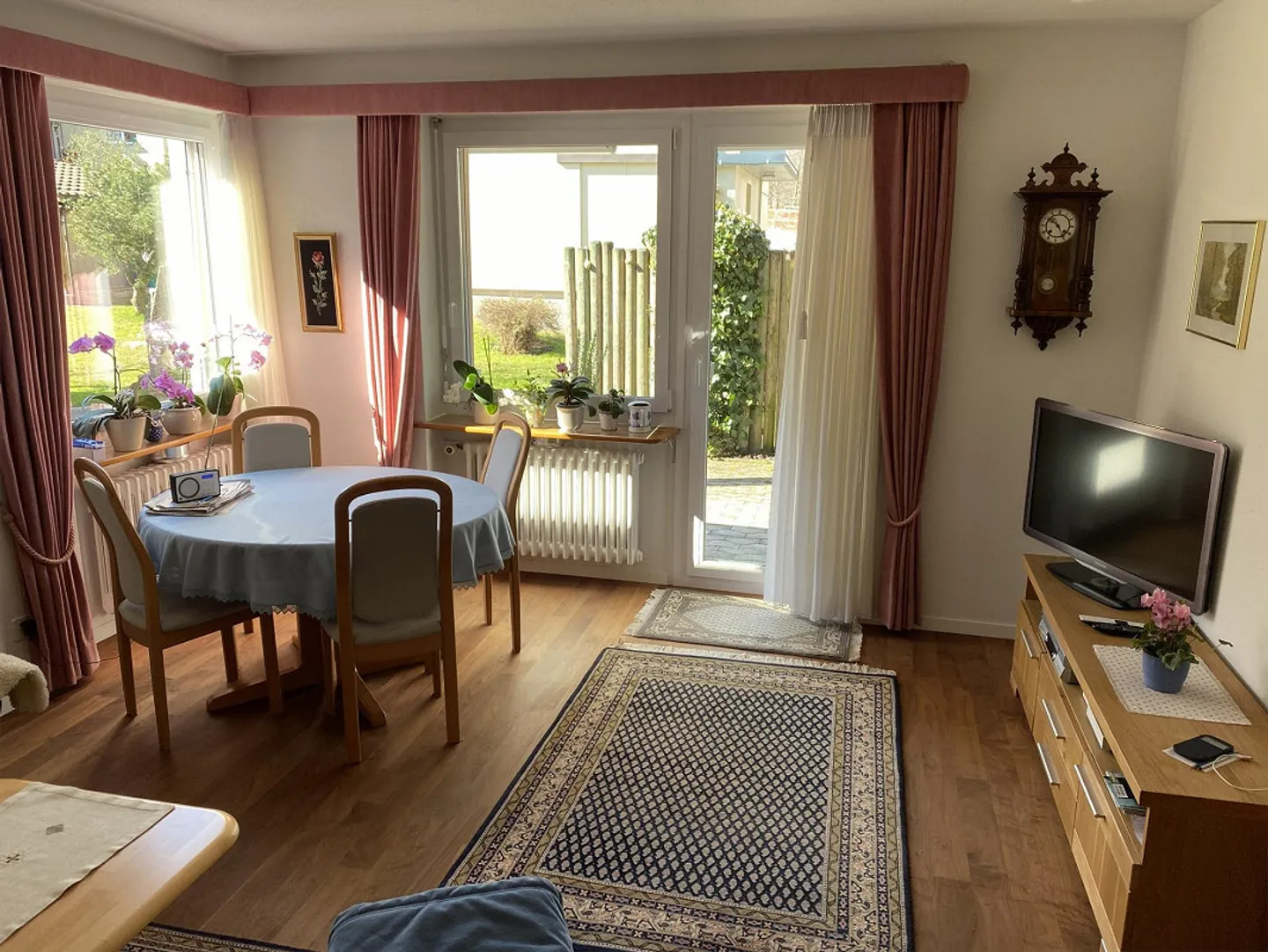 Section de maison avec 4,5 pièces et grand jardin - Photo 7 sur 11