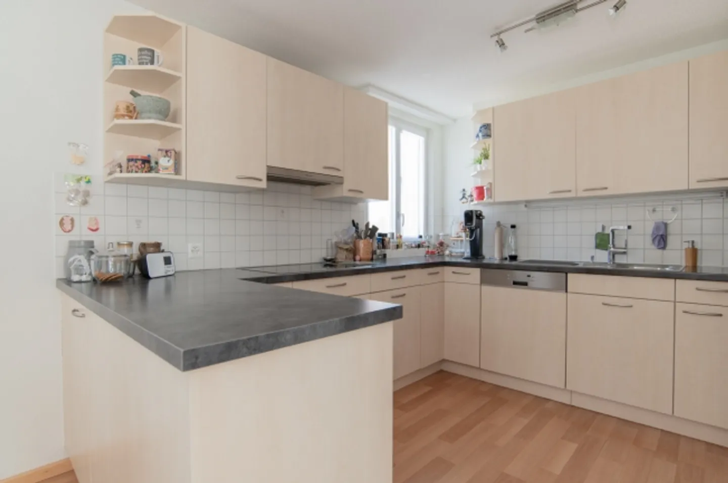 Carefully renovated & ready to move in - Your new home - Photo 5 of 11