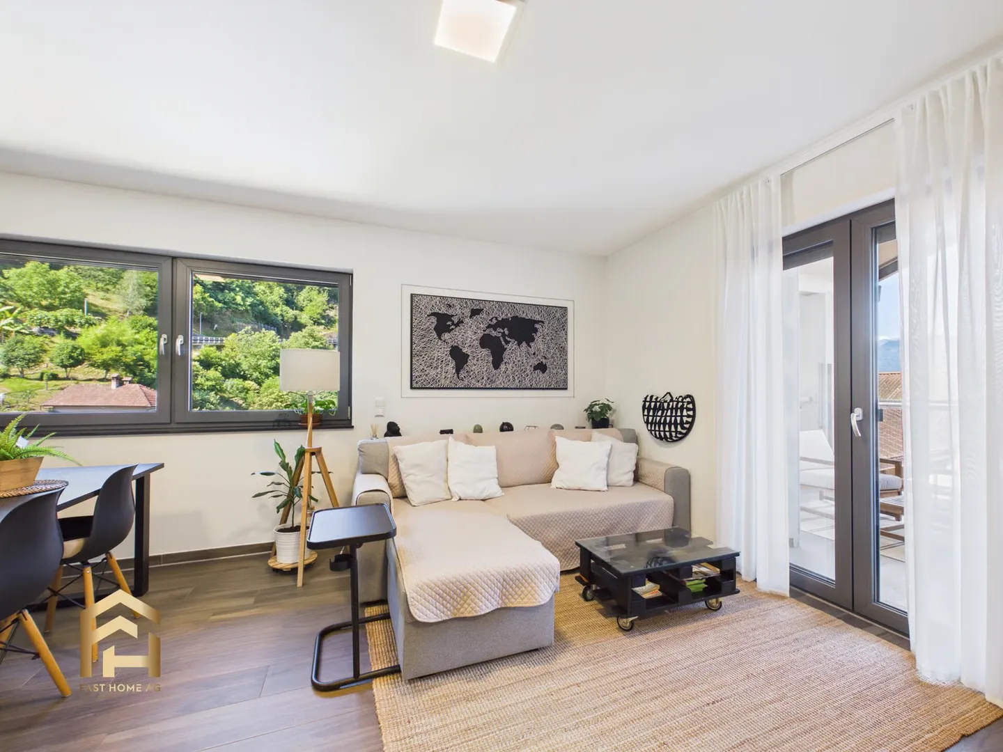2.5-Zimmerwohnung (Erstwohnsitz) mit Sicht auf den Lago Maggiore - Photo 1 sur 13