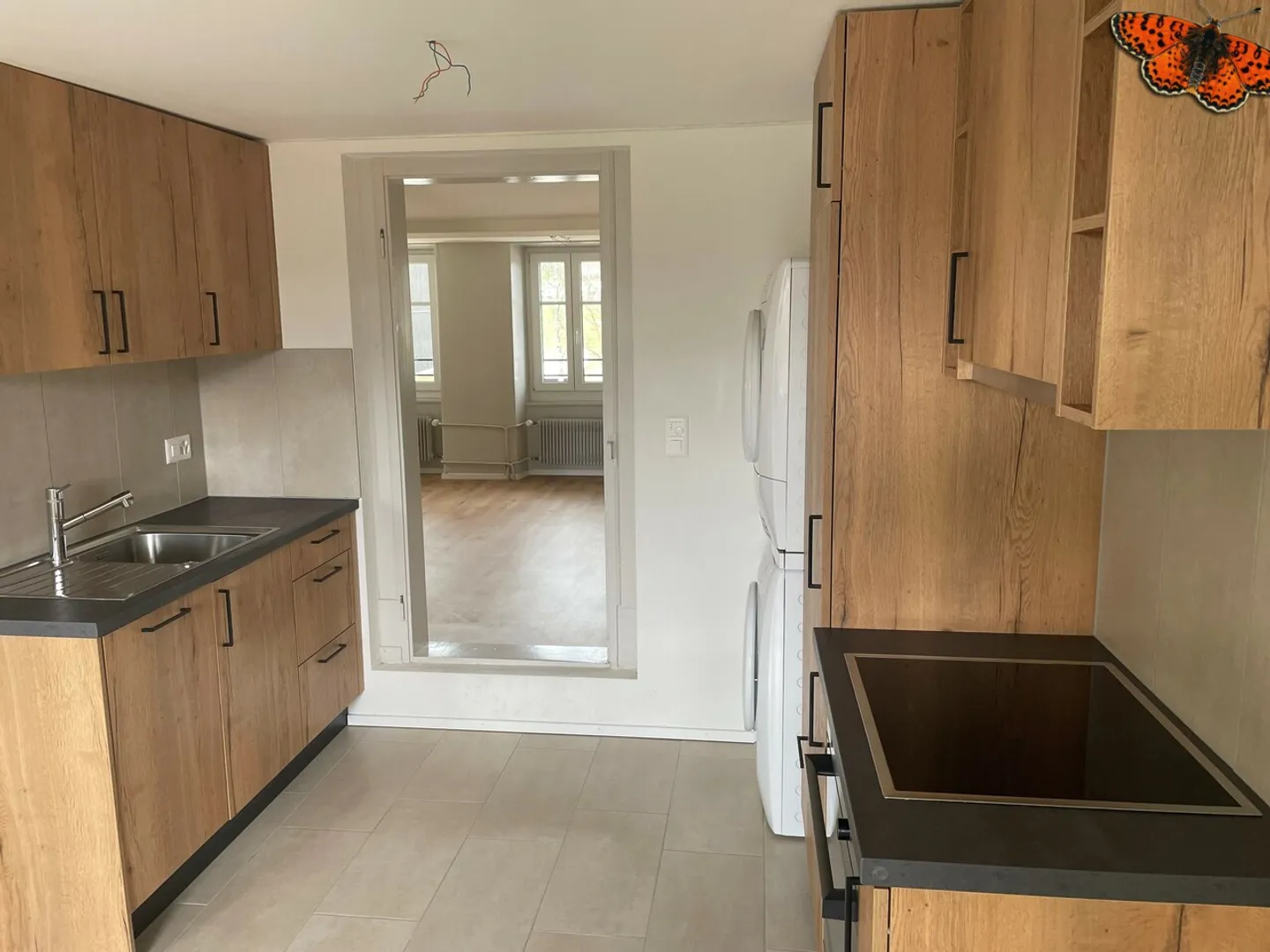 Two and a half room apartment - near the hospital of Riaz! - Photo 3 of 10