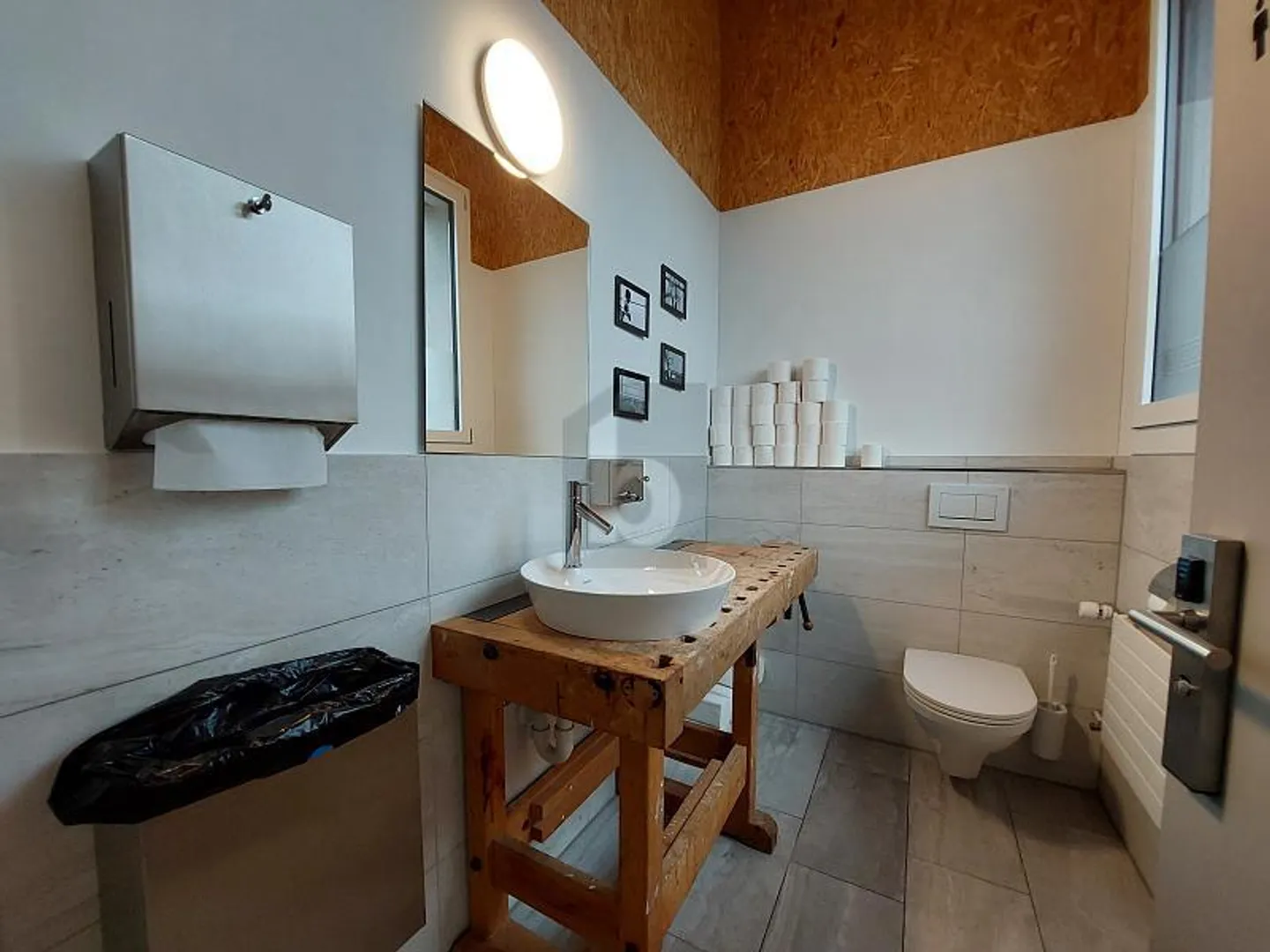 EMPLACEMENT ATTRACTIF AVEC UN GRAND POTENTIEL ! - Photo 5 sur 6