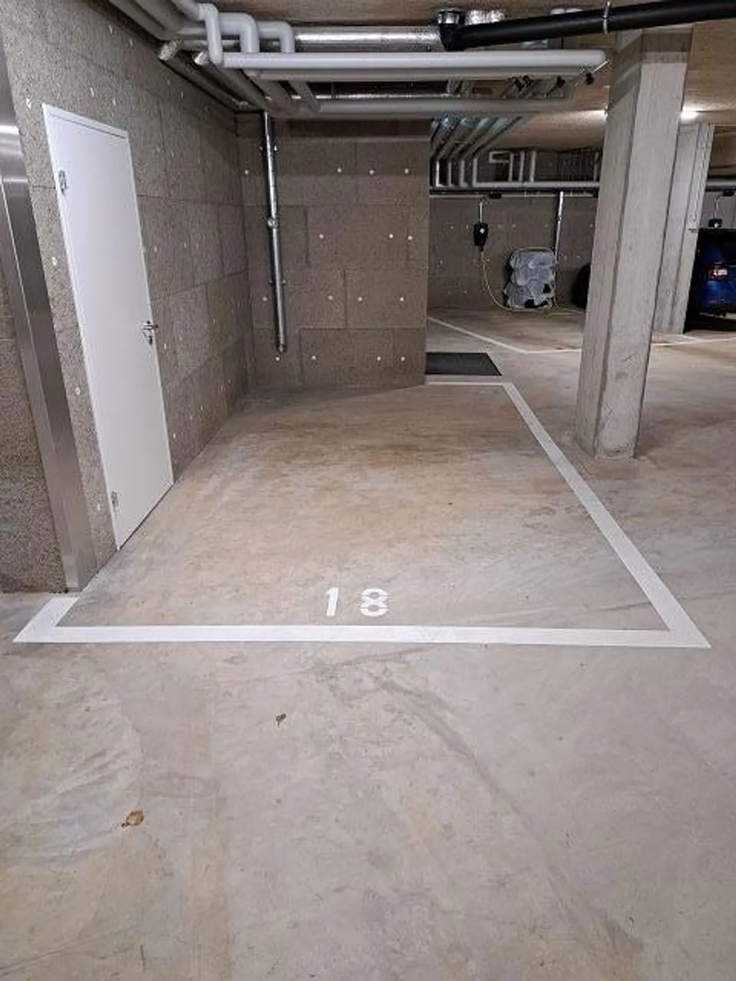 Vendita di un posto auto in garage sotterraneo - Foto 6 di 7