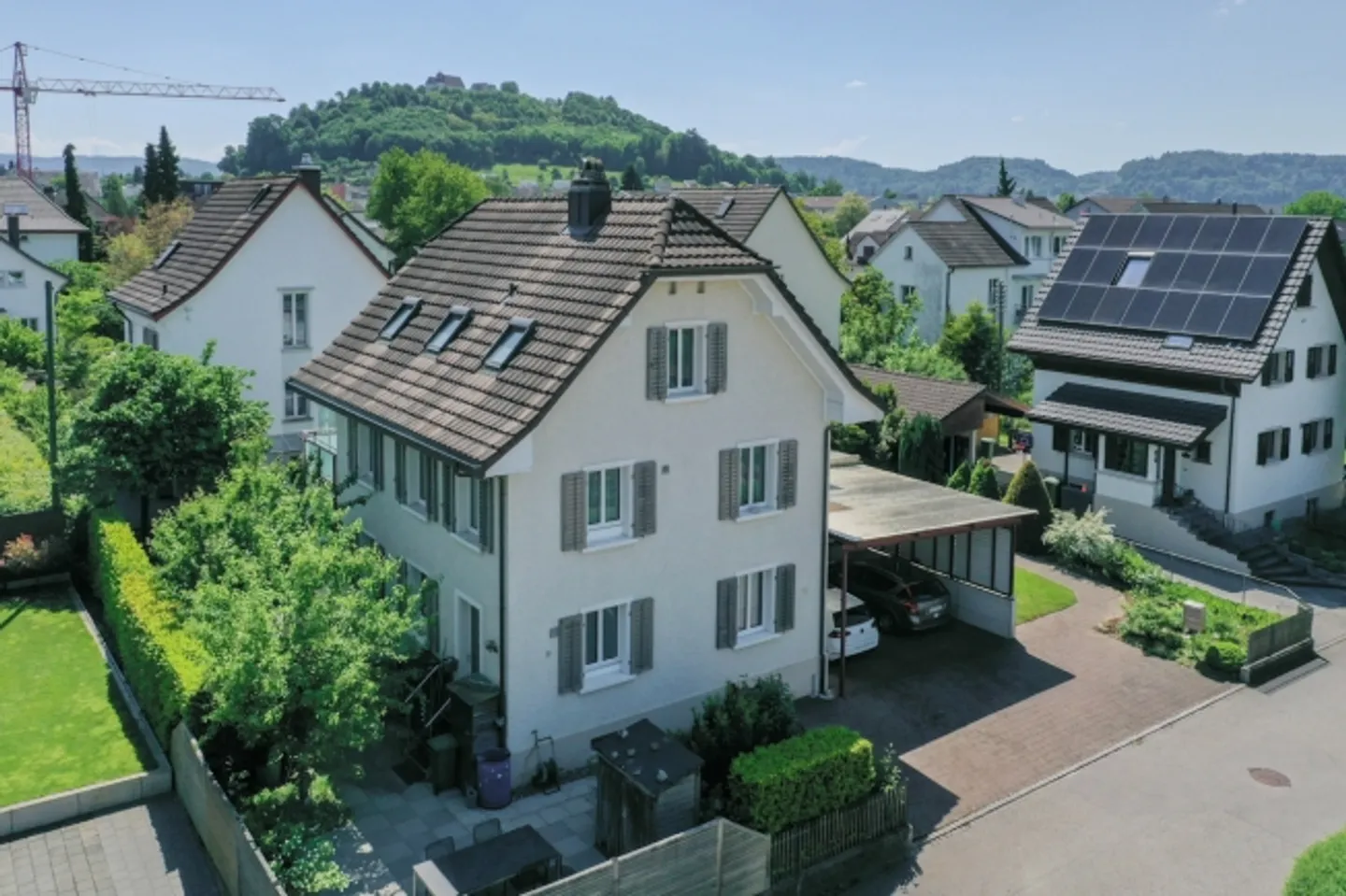 Carefully renovated & ready to move in - Your new home - Photo 11 of 11