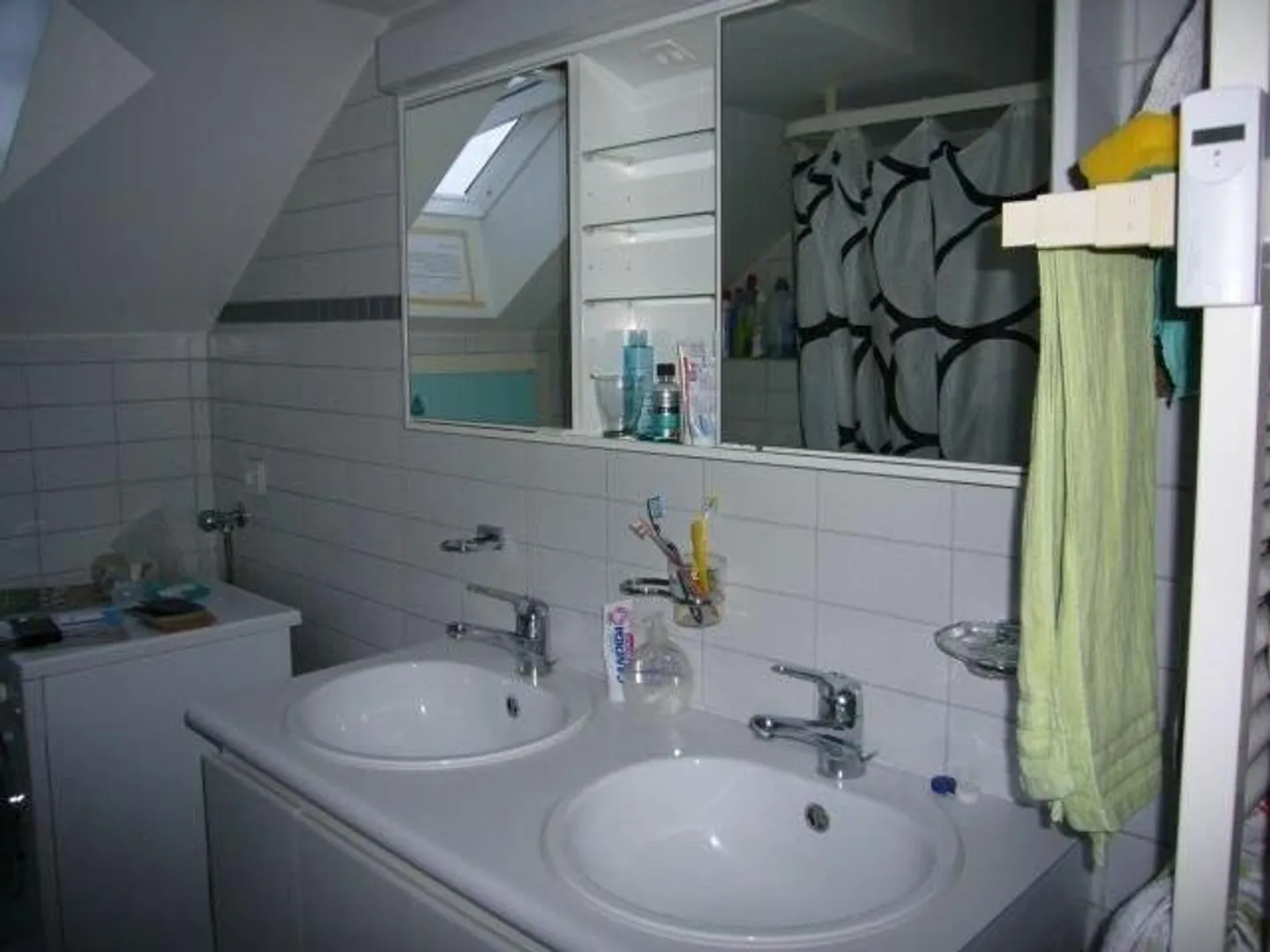4.5-Room Attic Apartment in the Weissenbühl Quarter - Photo 6 of 9