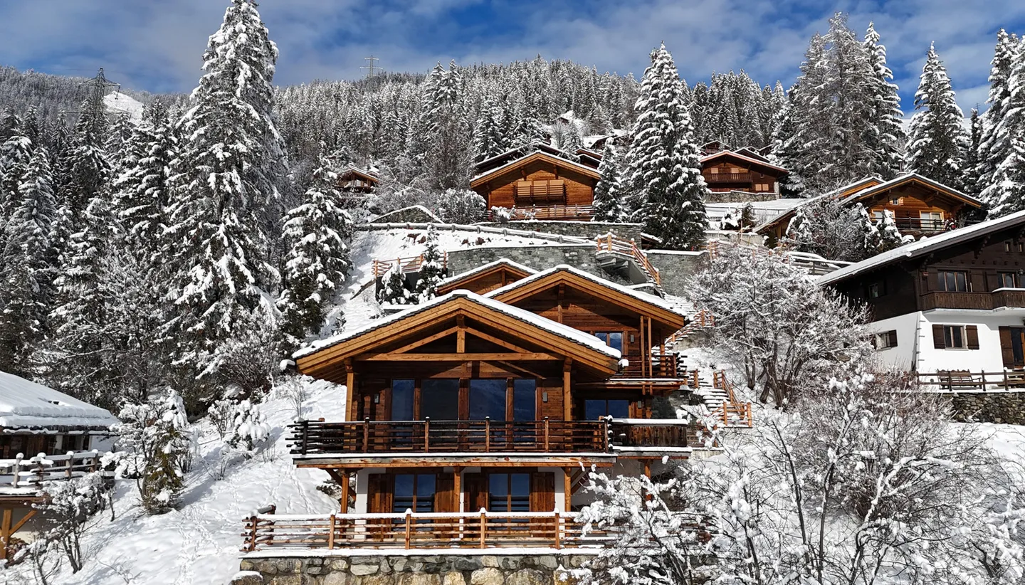 Maison à vendre à Val de Bagnes, Suisse - Photo 1 sur 7