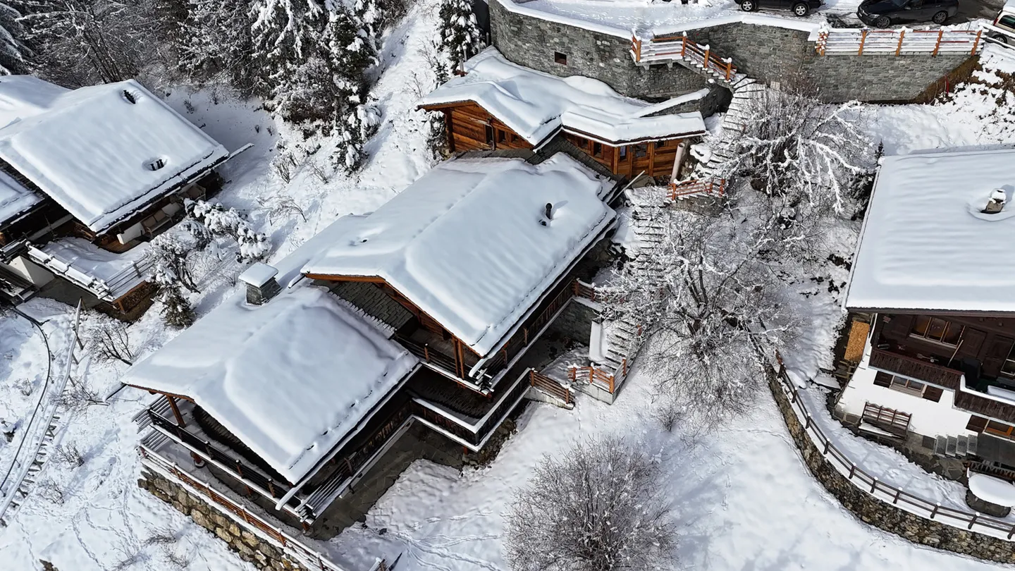 Maison à vendre à Val de Bagnes, Suisse - Photo 3 sur 7