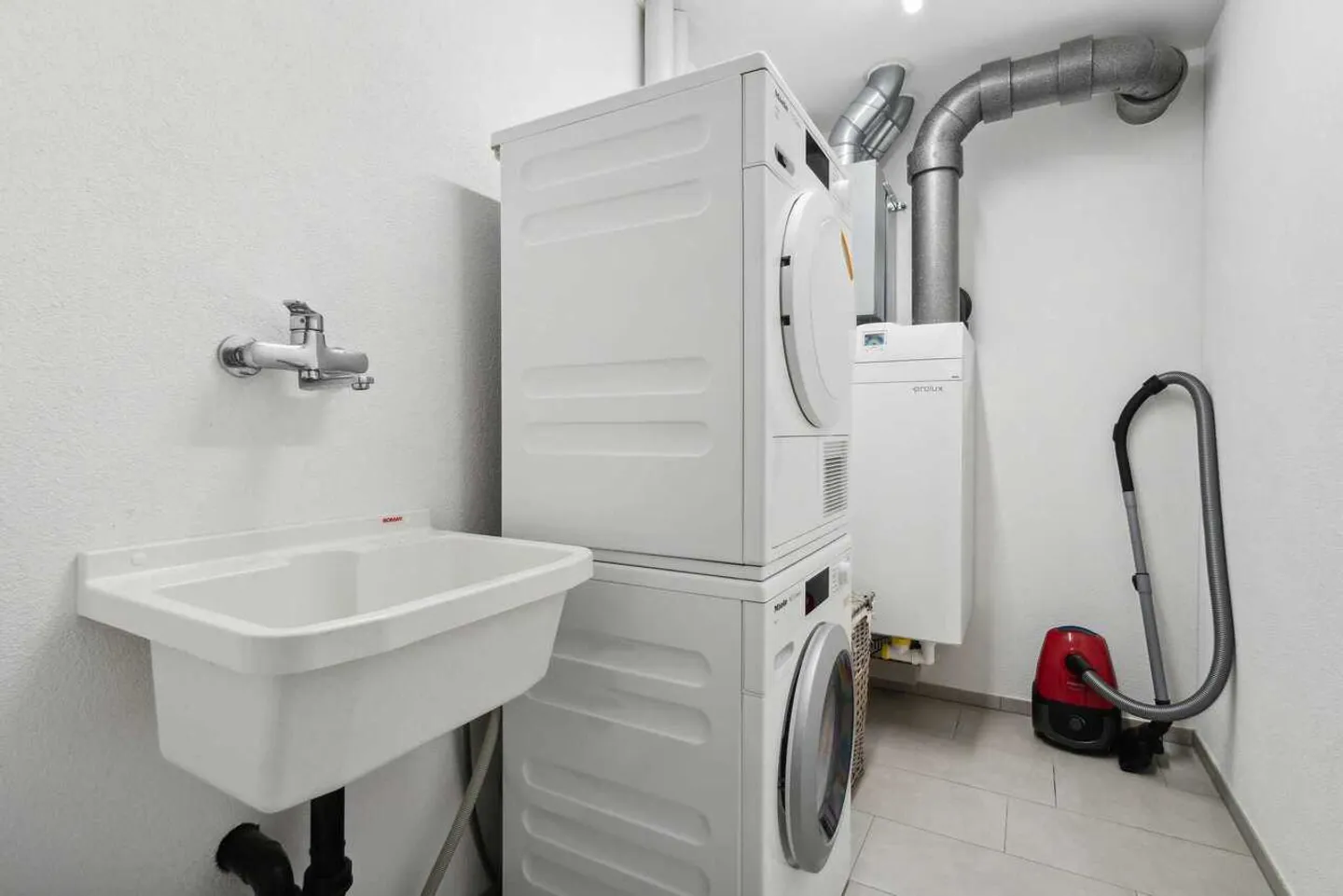 Appartement lumineux de 3,5 pièces avec balcon à Döttingen à vendre - Photo 11 sur 11