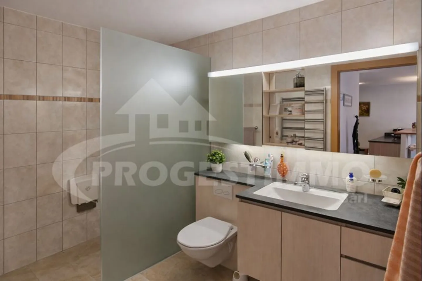 Appartement Charmant à Saillon - Photo 5 sur 9