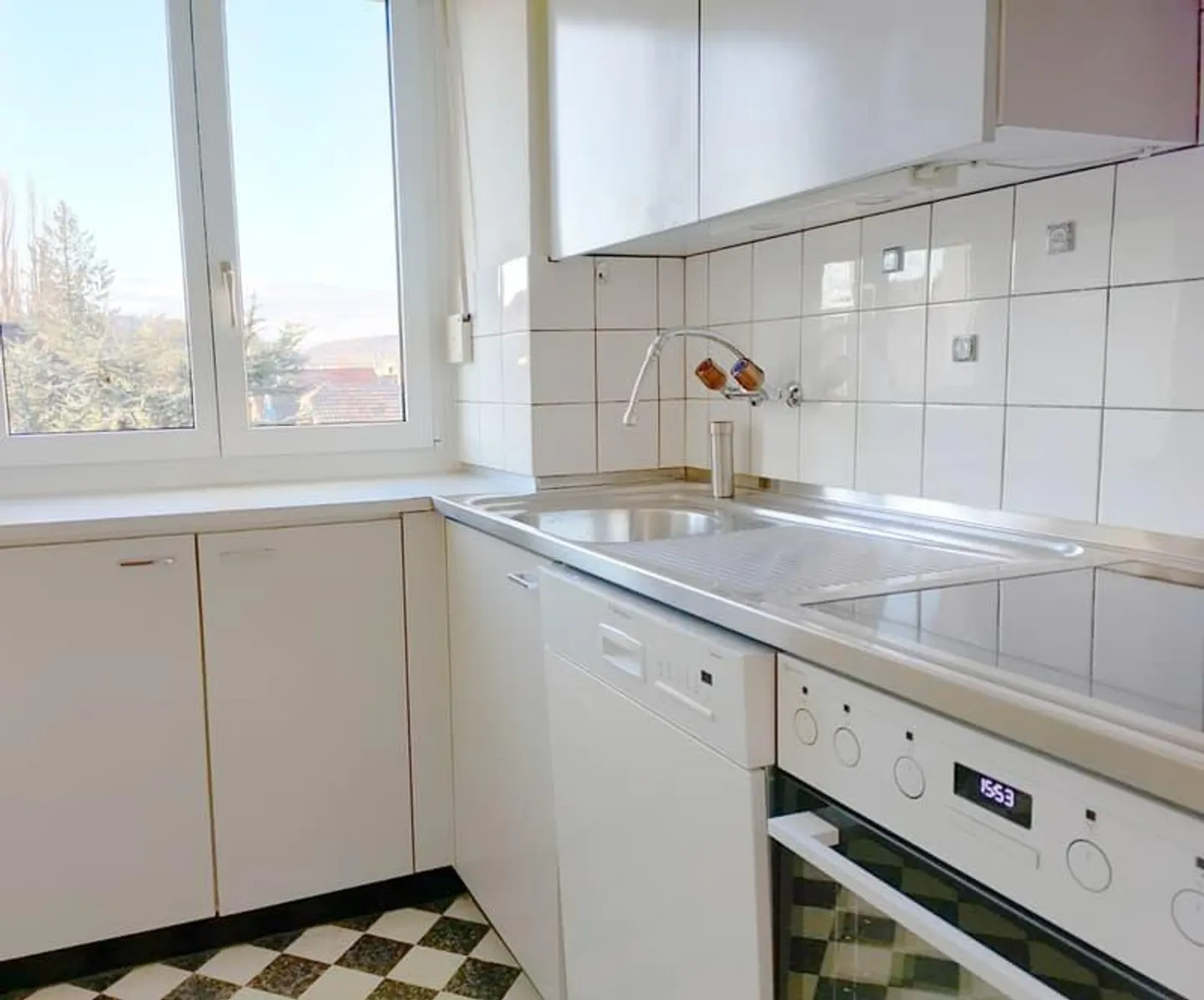 Appartement ancien près de la ville de Baden - Photo 2 sur 10