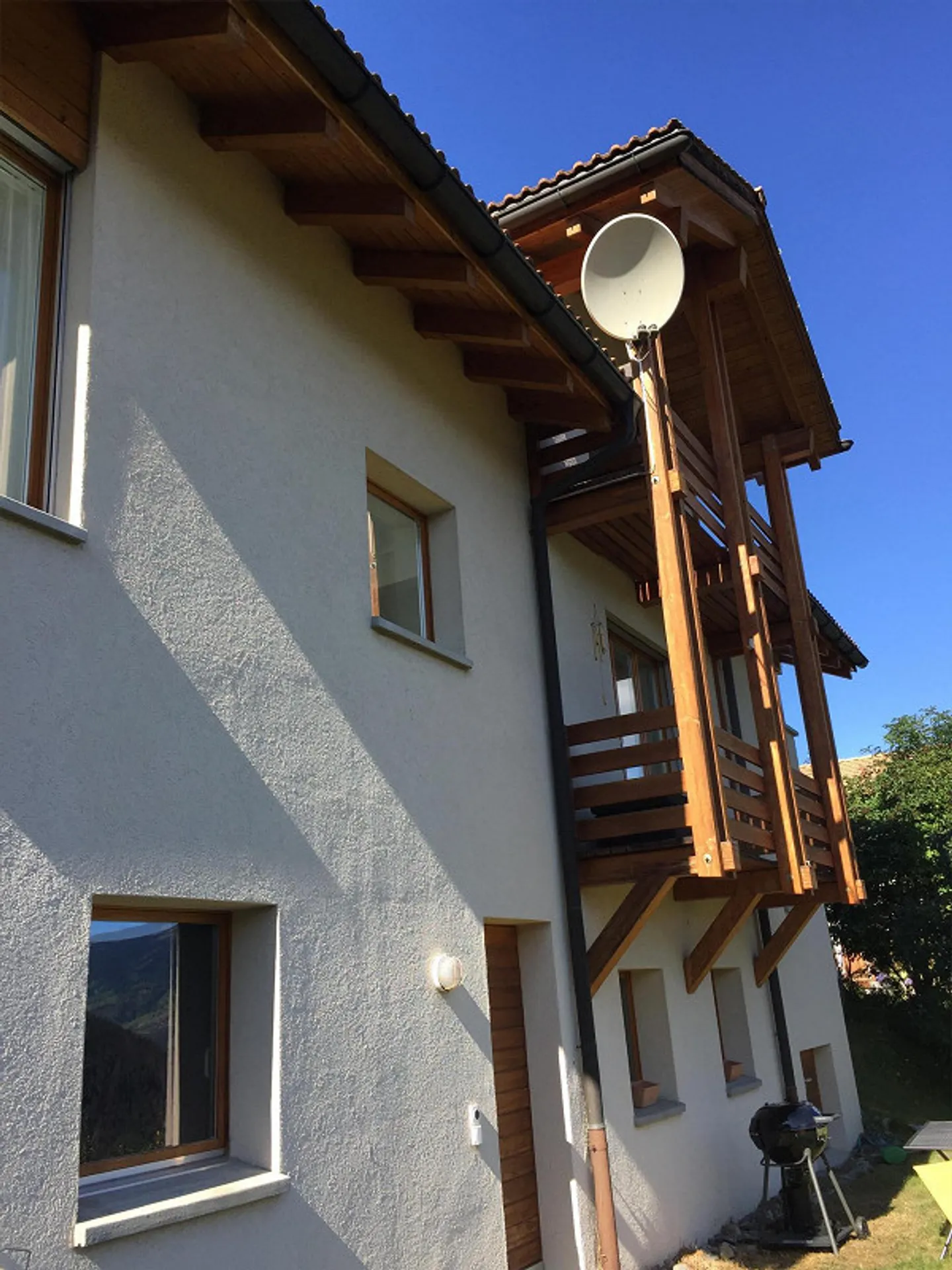 Casa unifamiliare - Foto 3 di 11