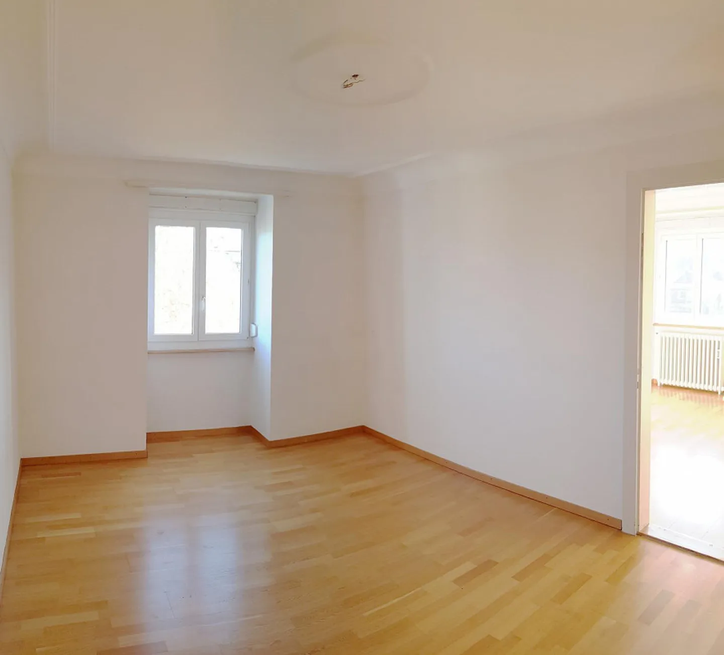 Appartement ancien près de la ville de Baden - Photo 3 sur 10