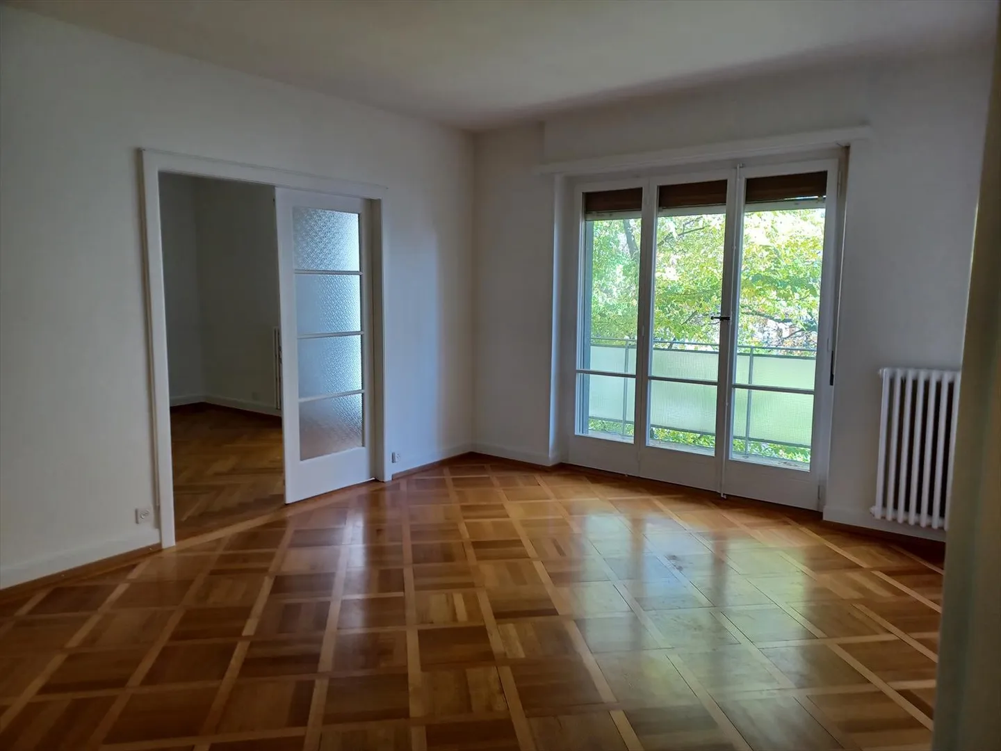 pleasant apartment - Photo 2 of 8