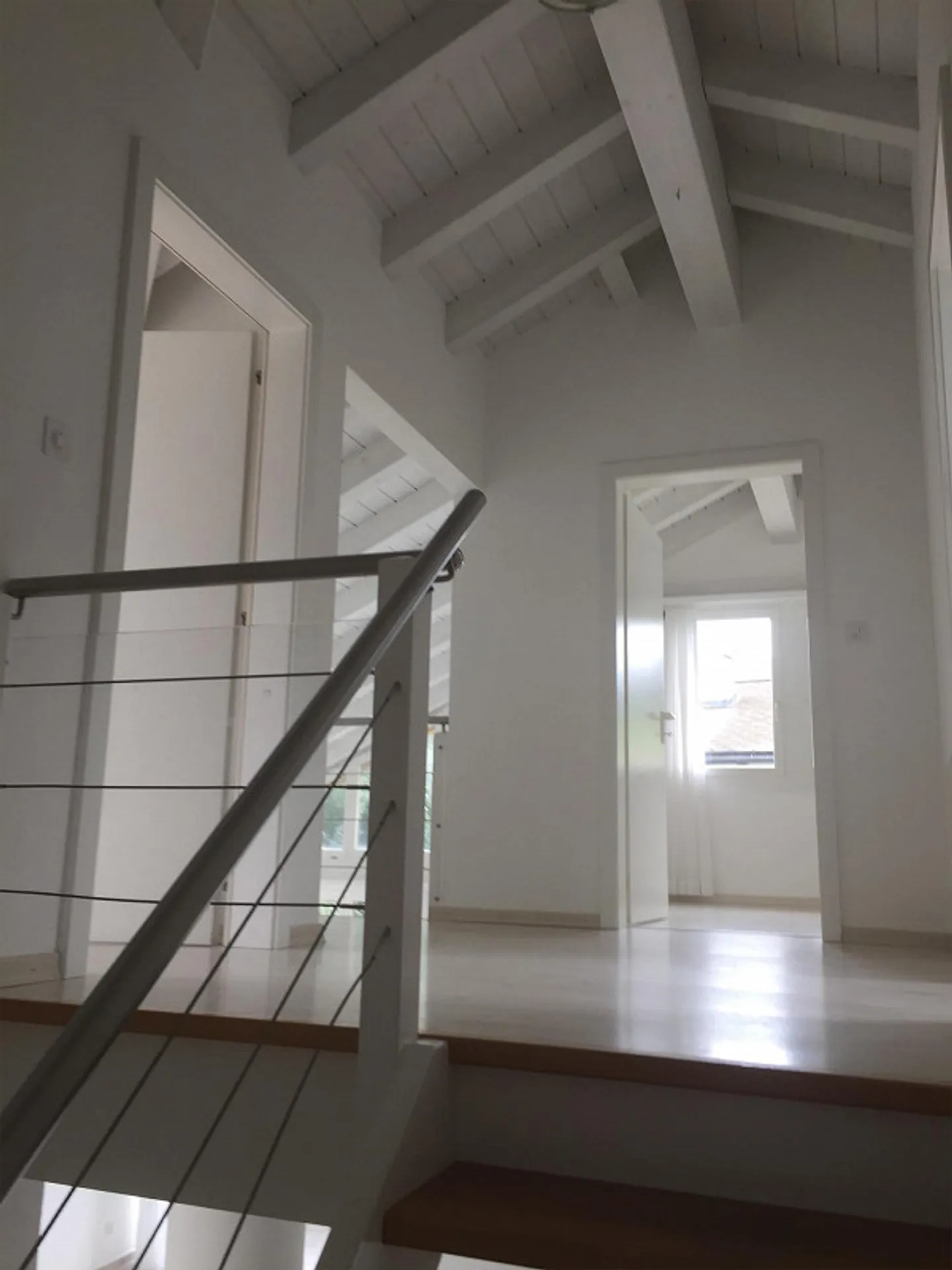 Casa unifamiliare - Foto 7 di 11